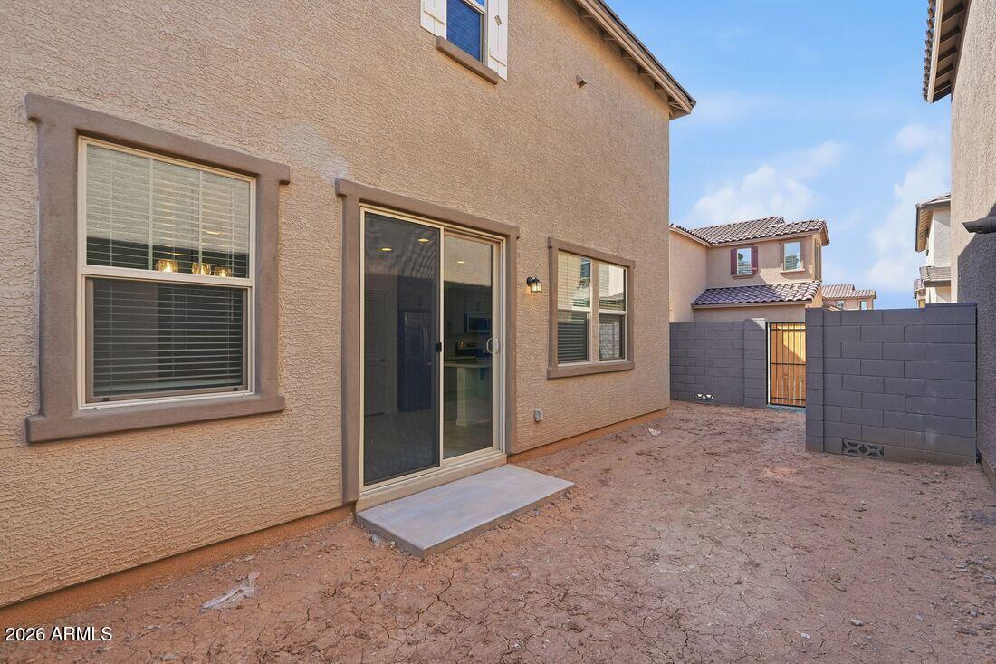 10048 W PICCADILLY Road