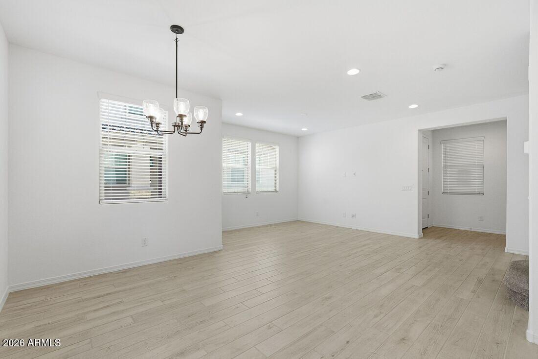 10048 W PICCADILLY Road