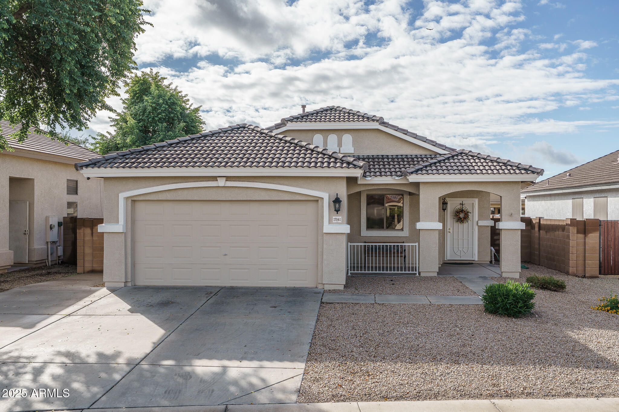 17061 W HALIFAX Lane