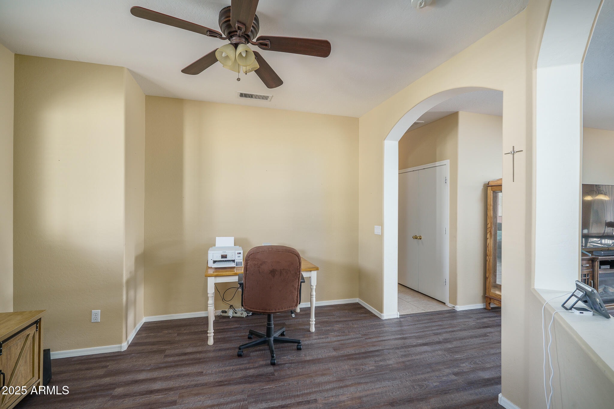 17061 W HALIFAX Lane