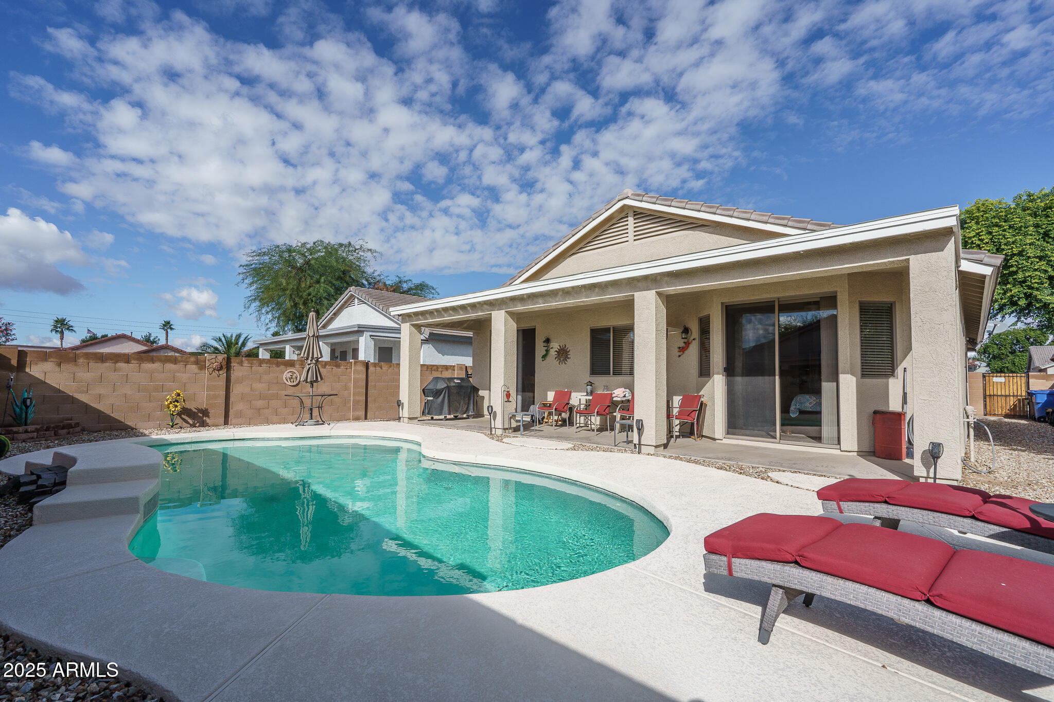 17061 W HALIFAX Lane