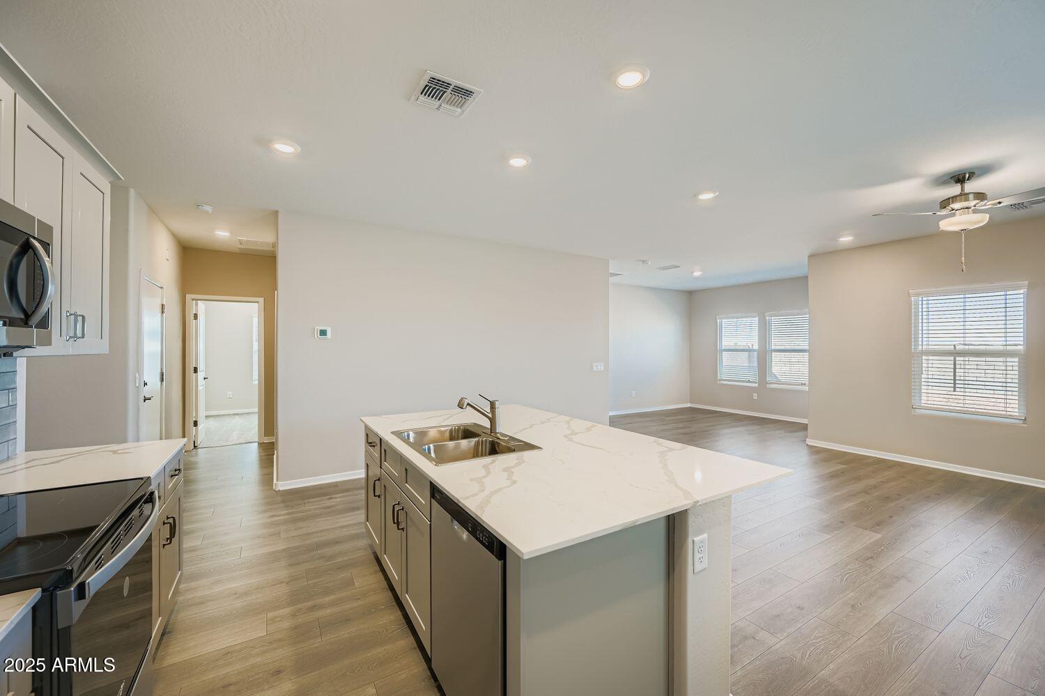 36892 W Santa Maria Street