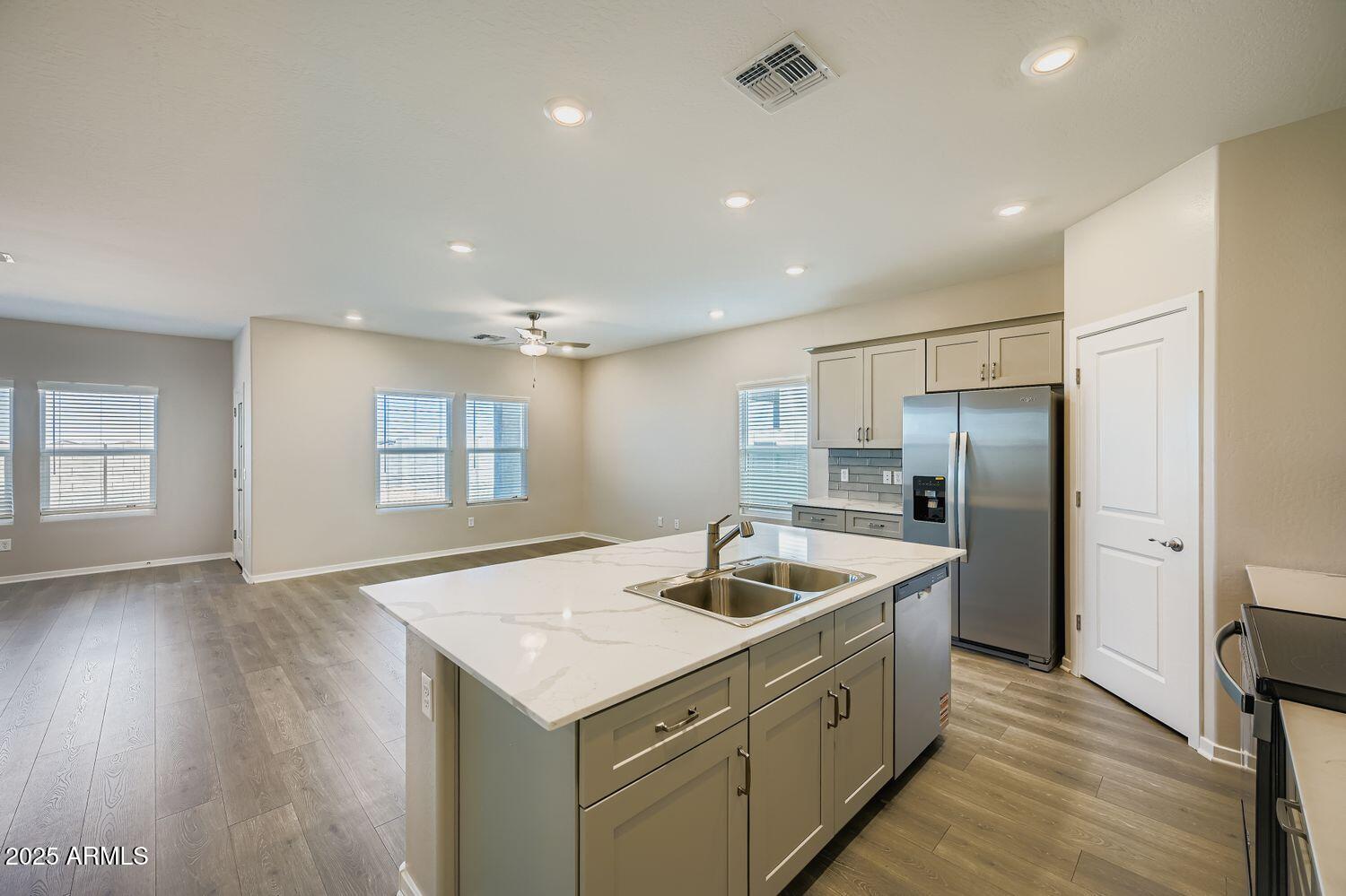 36892 W Santa Maria Street