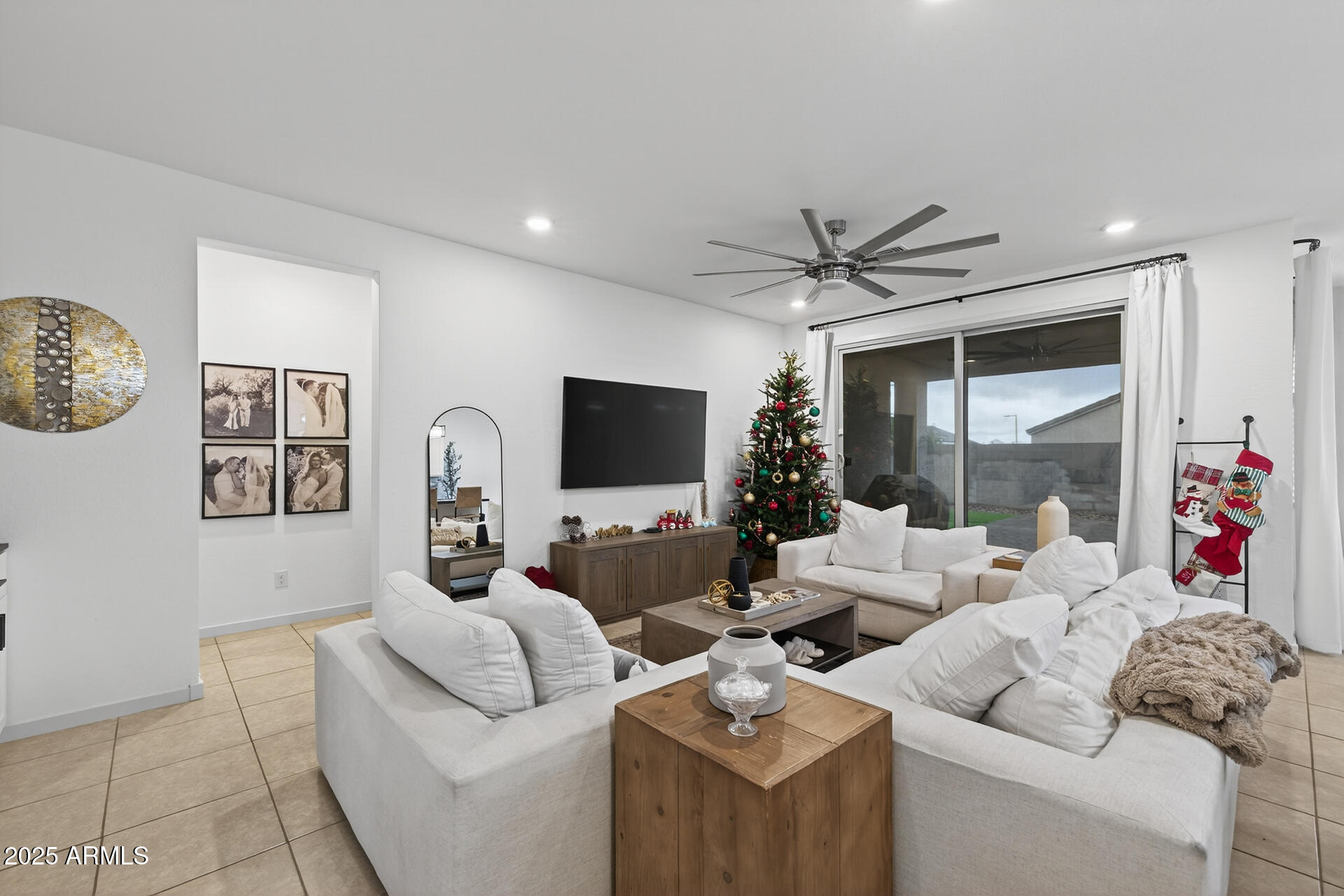 36810 N CAMARILLO Drive