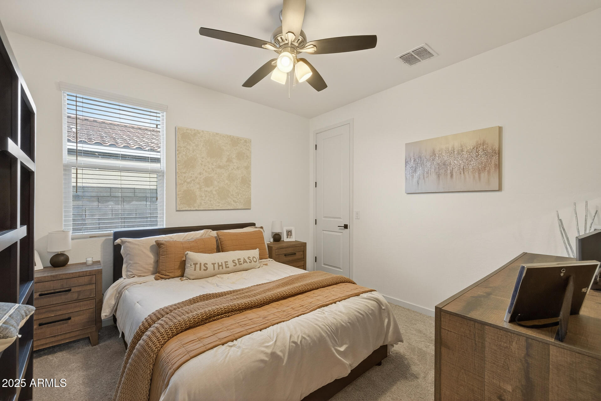 36810 N CAMARILLO Drive