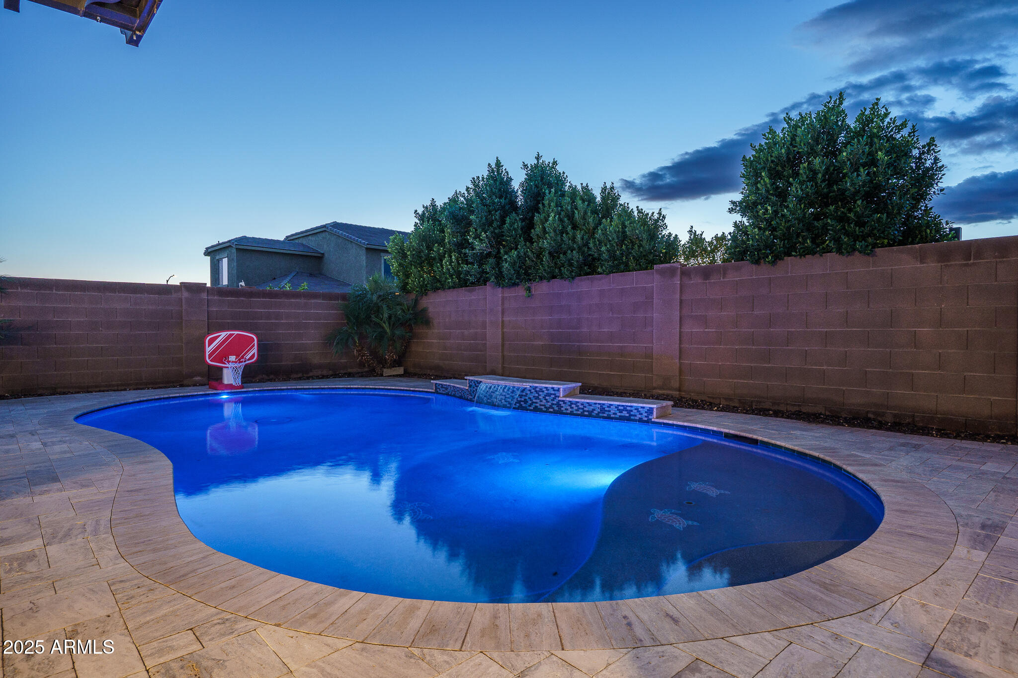 9349 W CASHMAN Drive