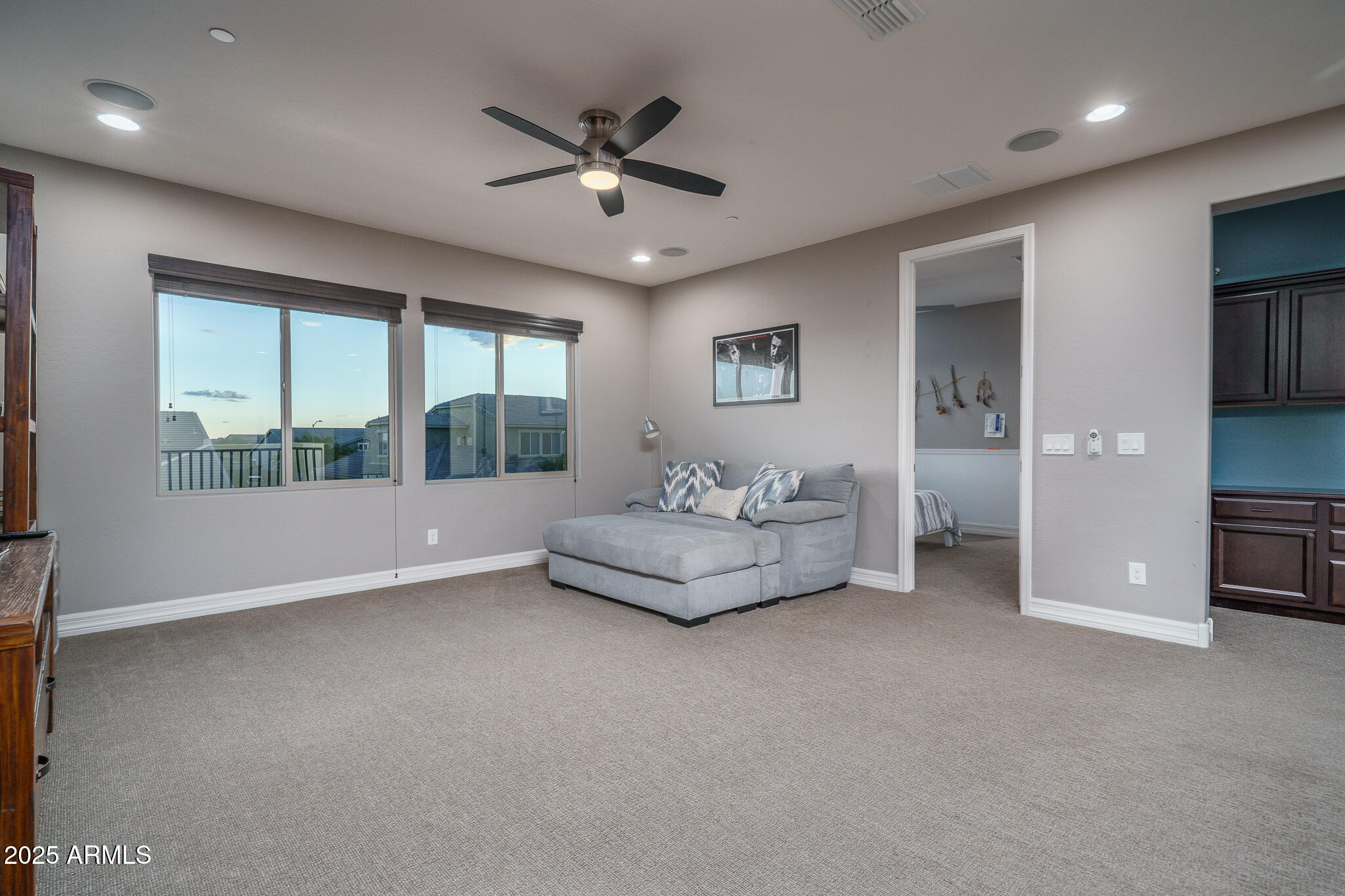 9349 W CASHMAN Drive