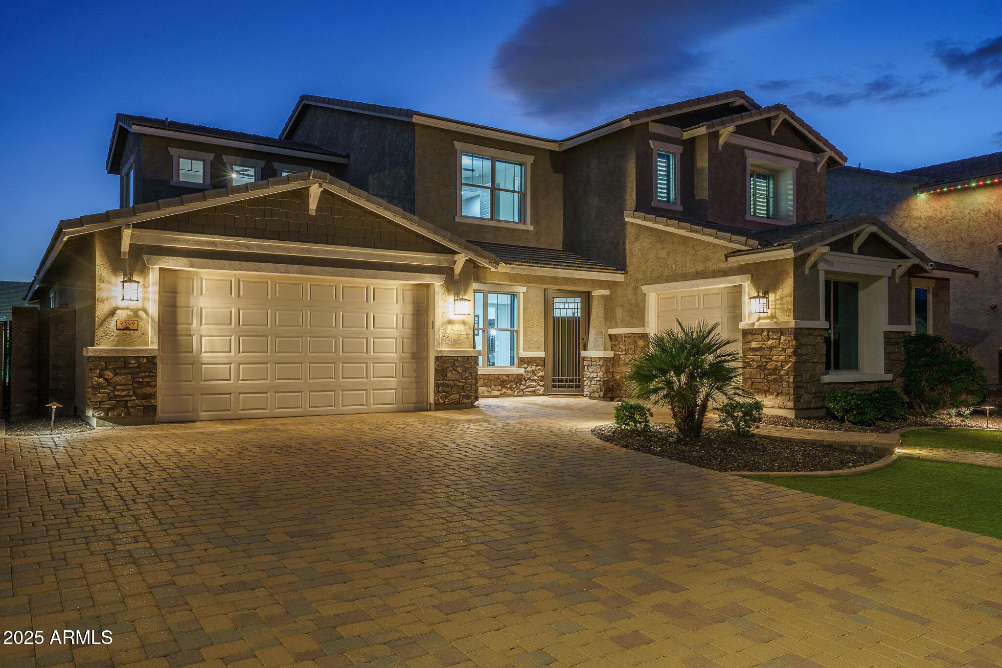 9349 W CASHMAN Drive