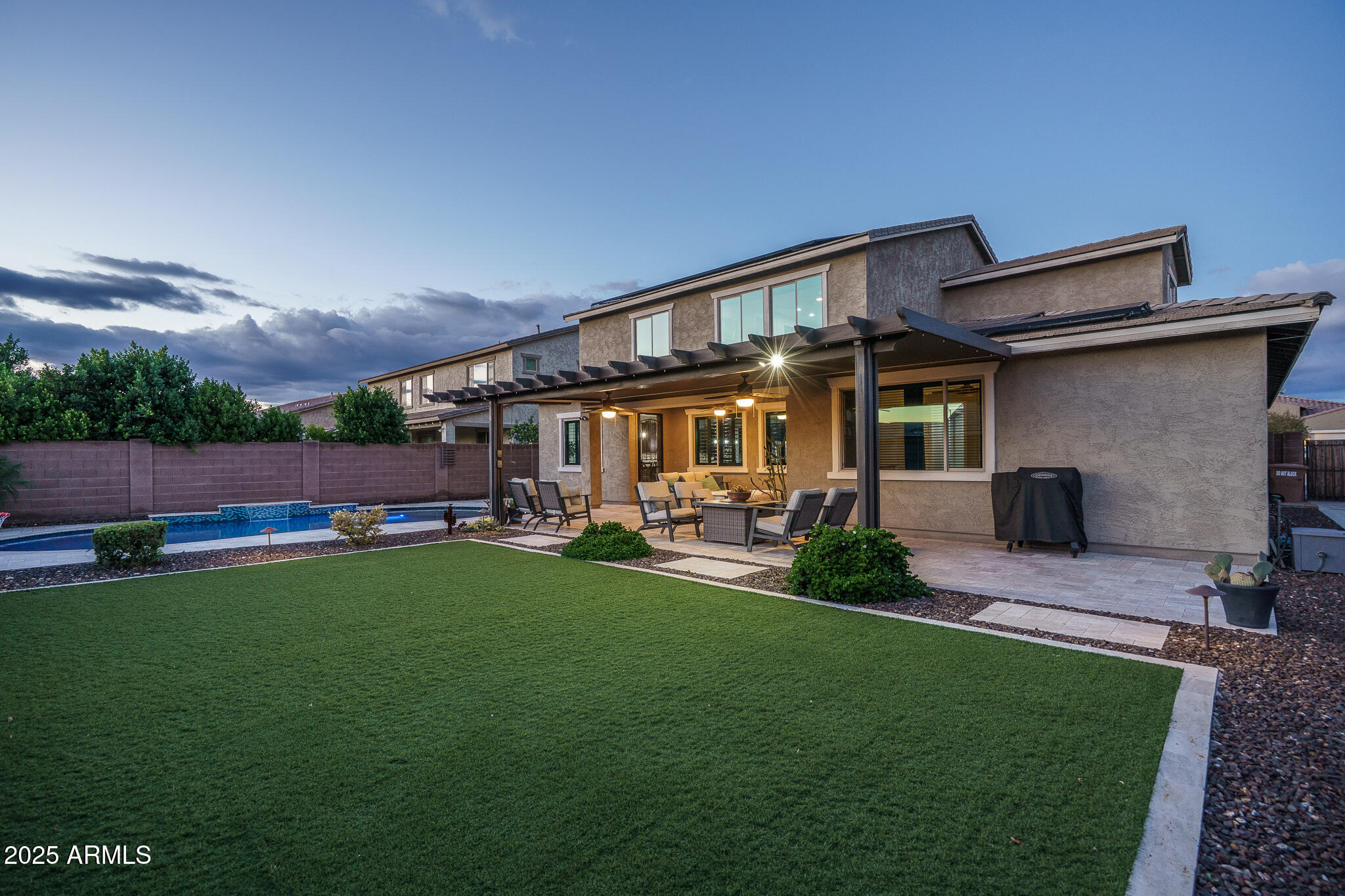 9349 W CASHMAN Drive