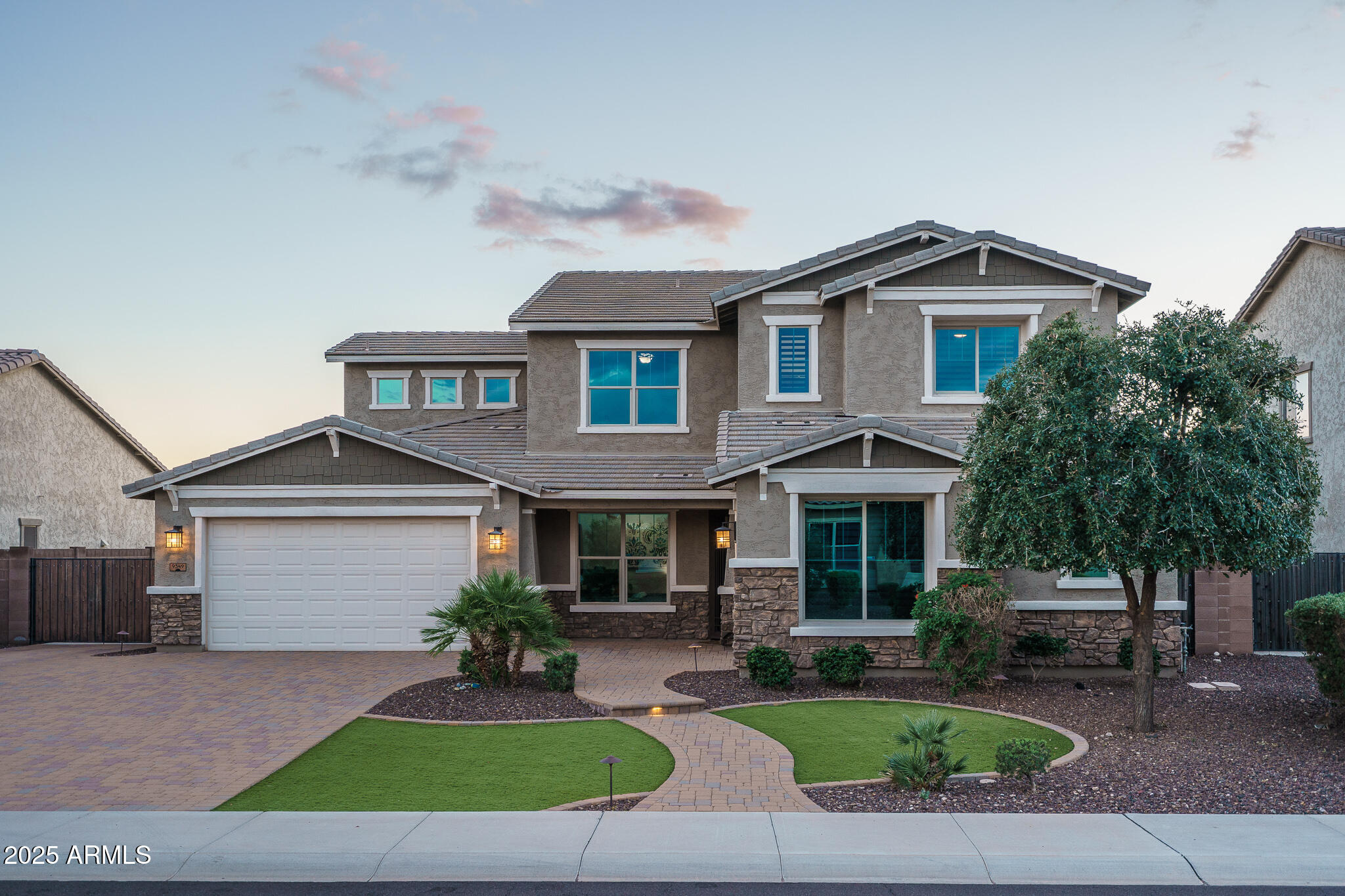 9349 W CASHMAN Drive