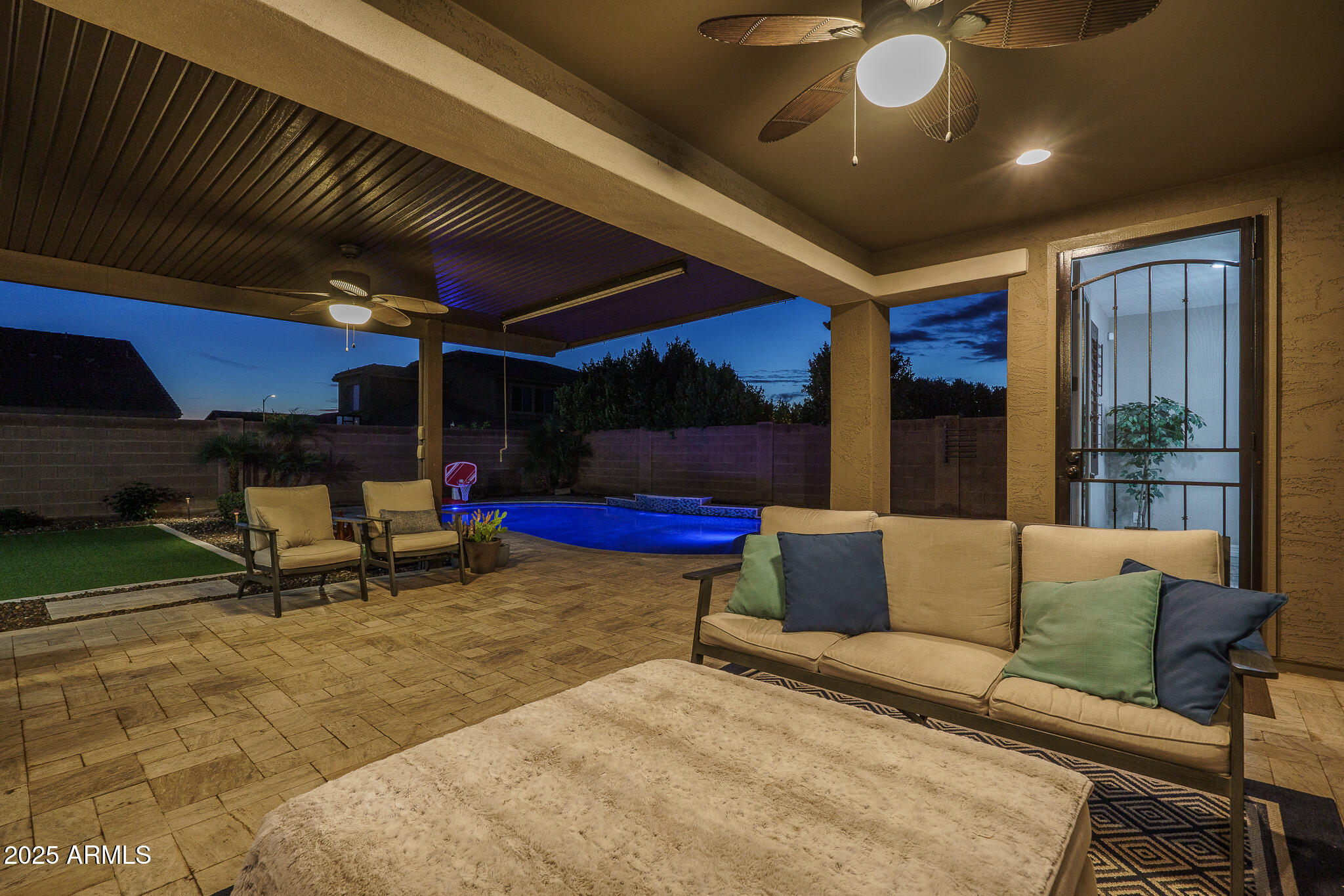 9349 W CASHMAN Drive