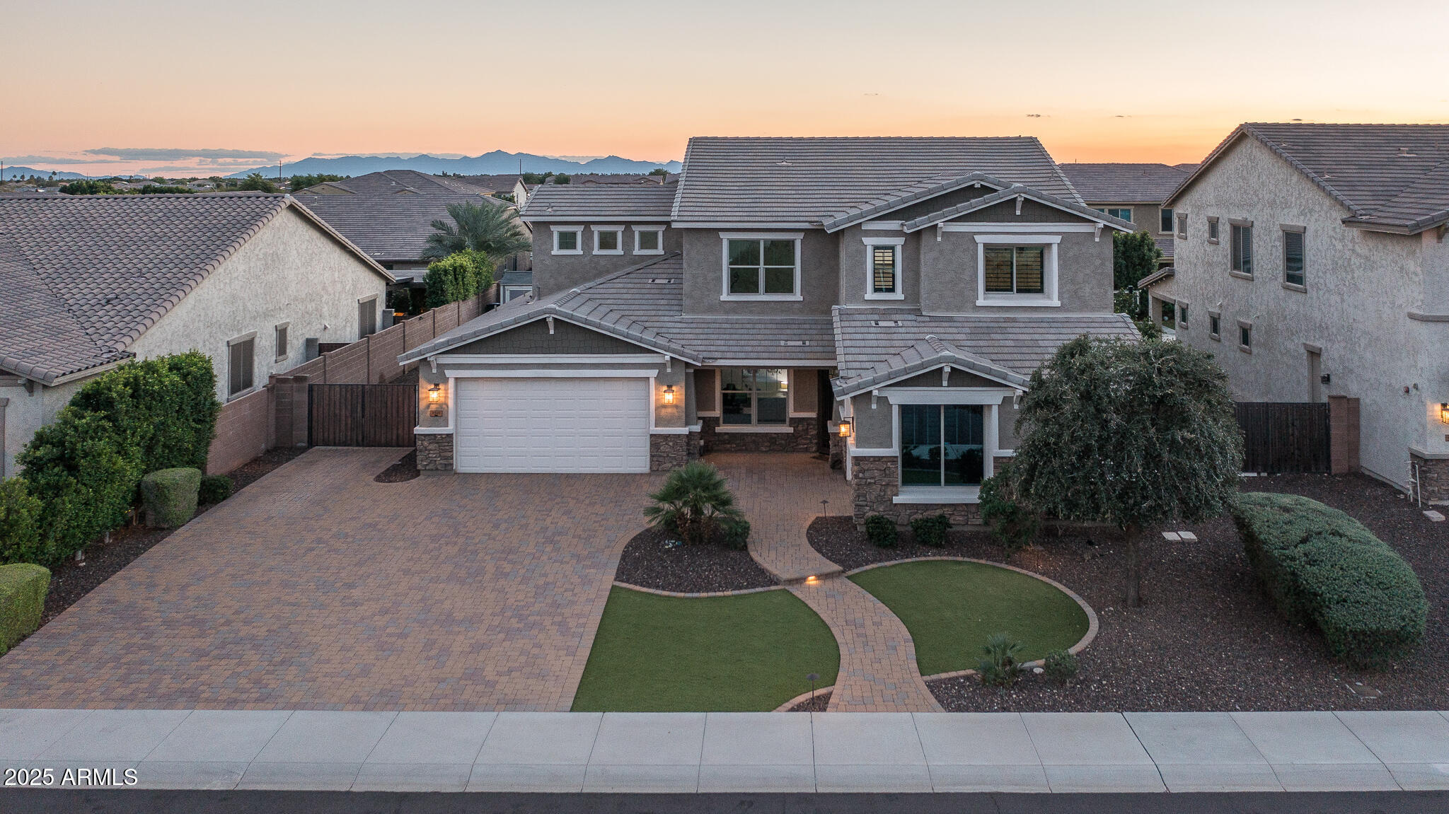 9349 W CASHMAN Drive