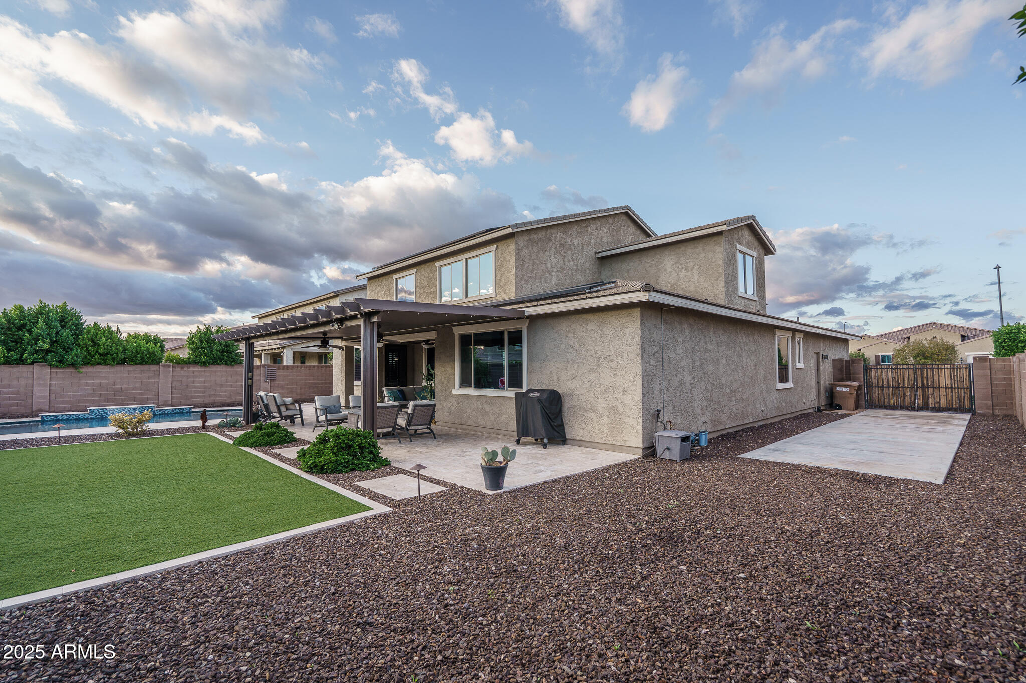 9349 W CASHMAN Drive