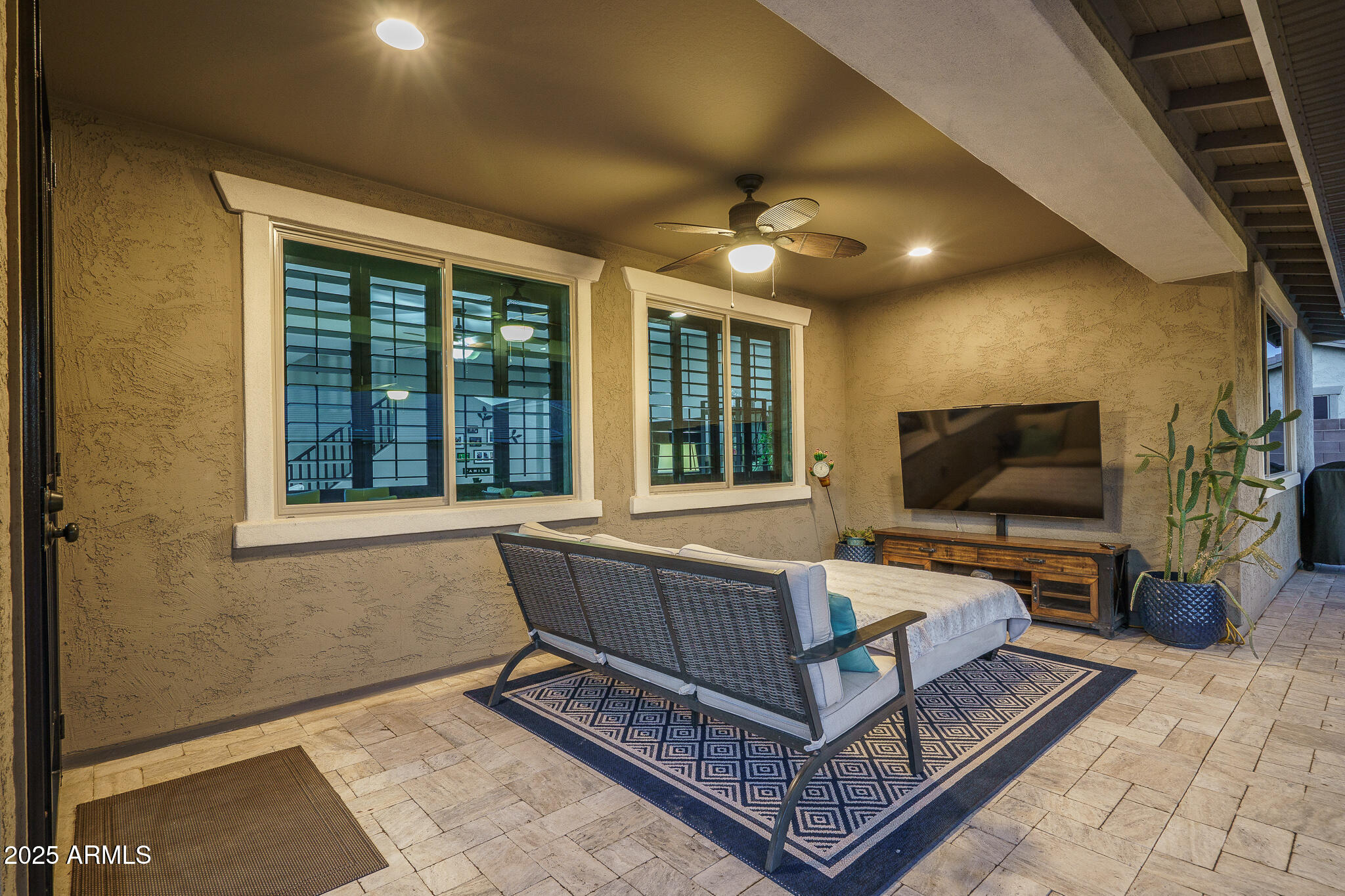 9349 W CASHMAN Drive