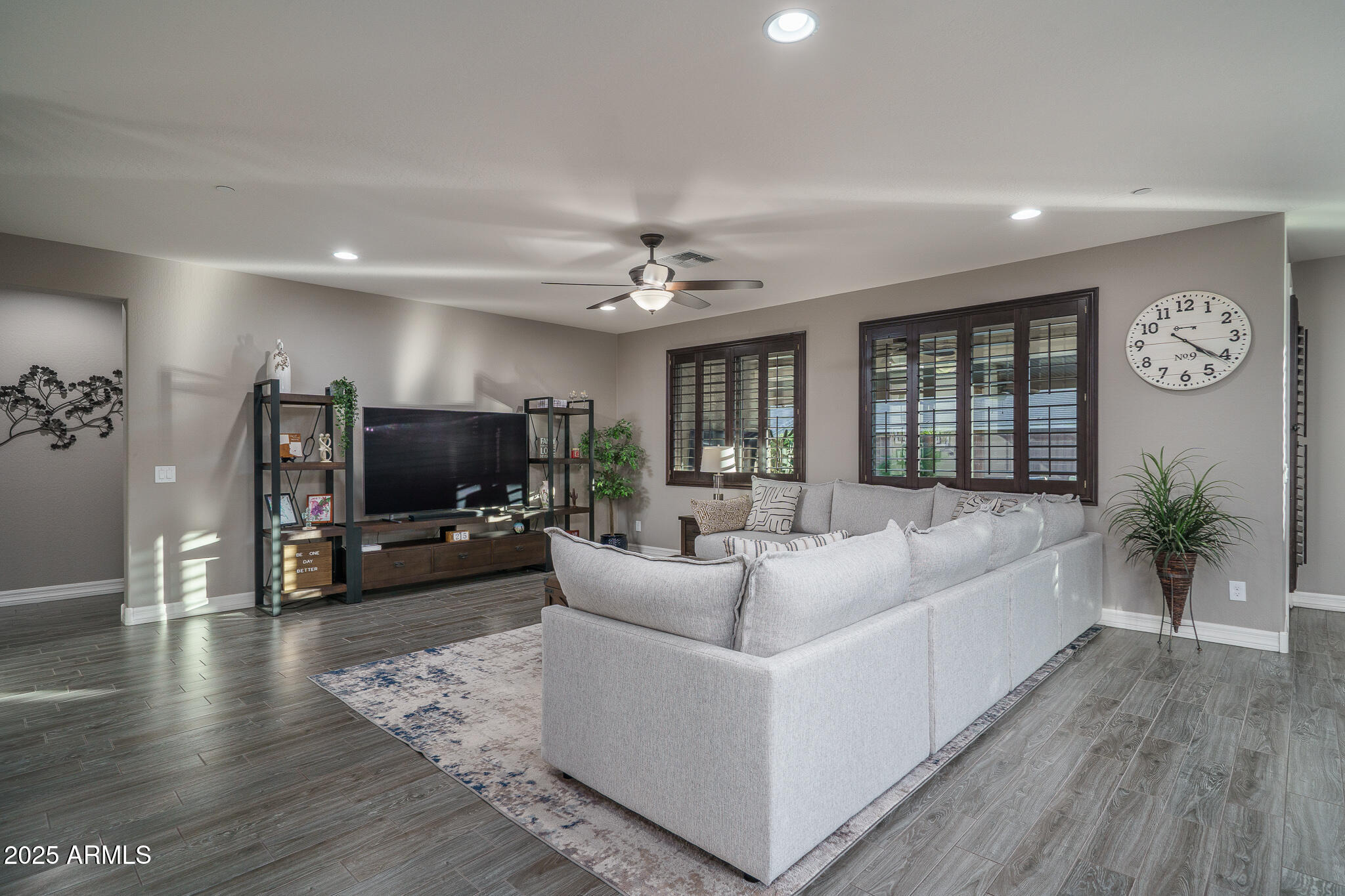 9349 W CASHMAN Drive