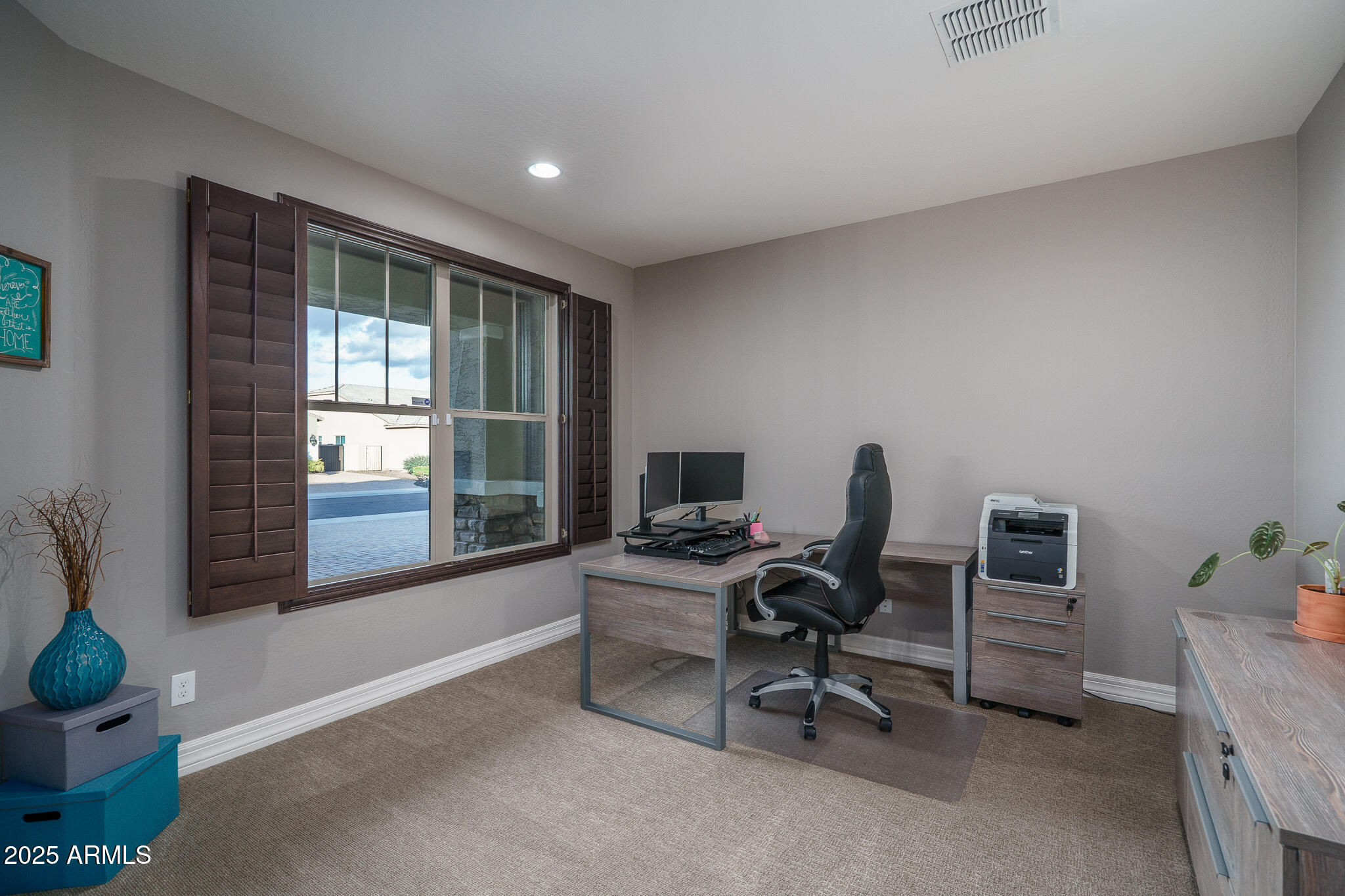 9349 W CASHMAN Drive