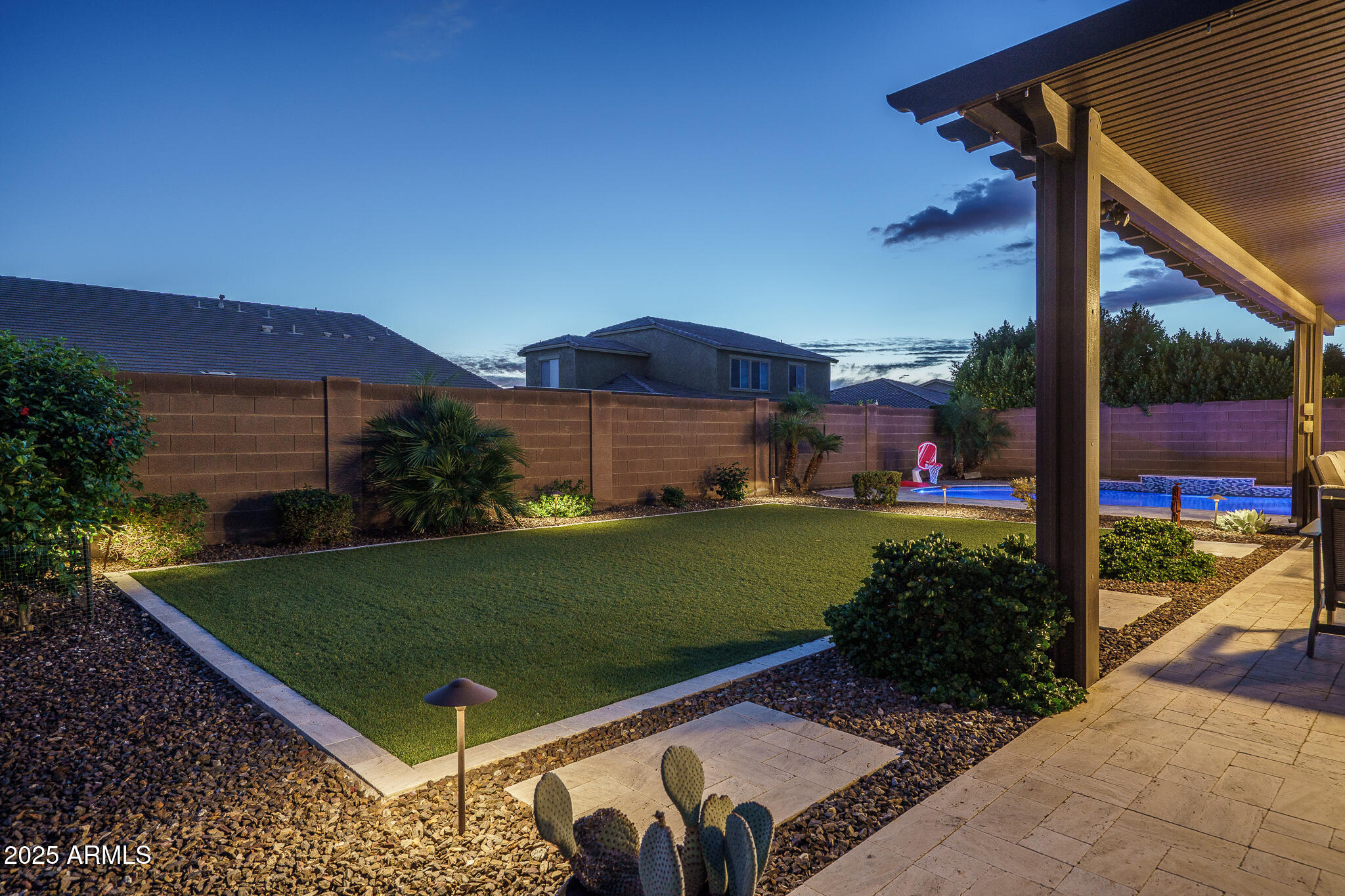 9349 W CASHMAN Drive