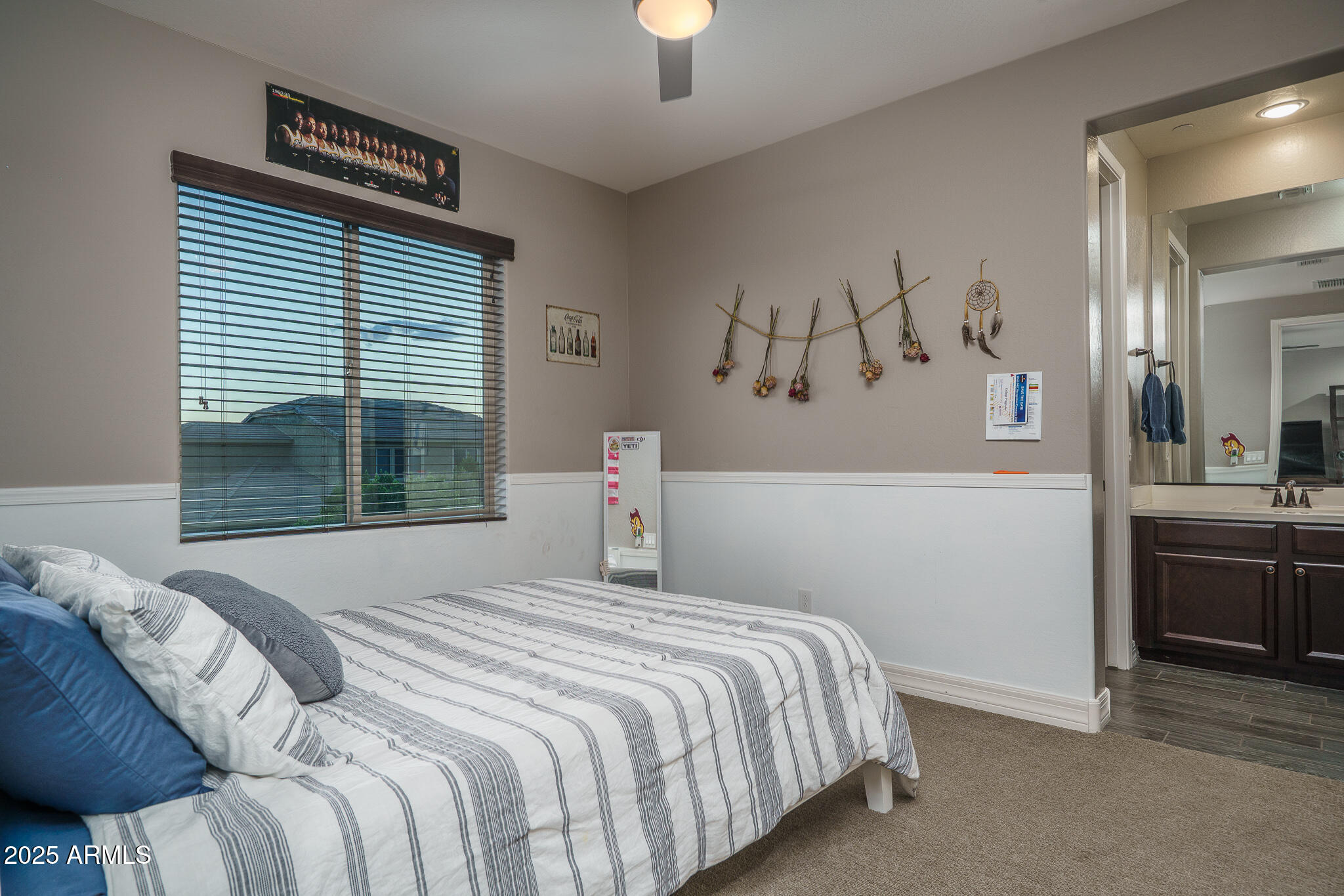 9349 W CASHMAN Drive