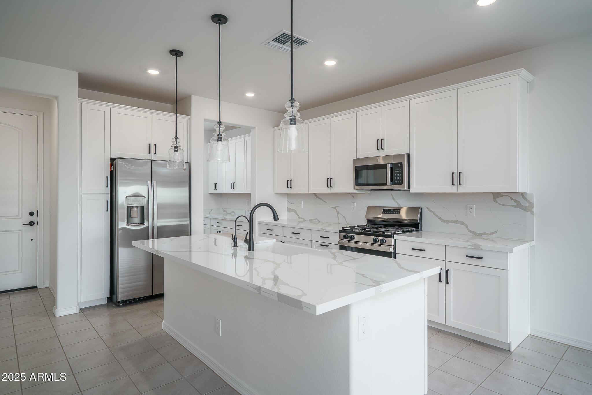 20607 W RANCHO Drive