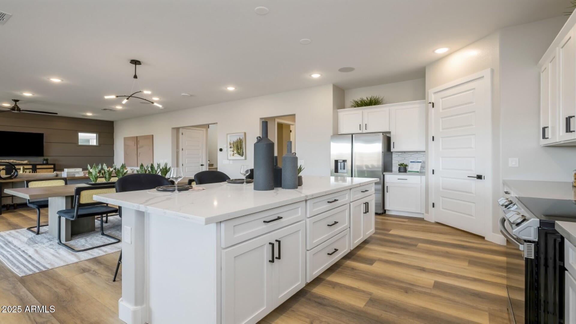 12712 W CORONA Avenue