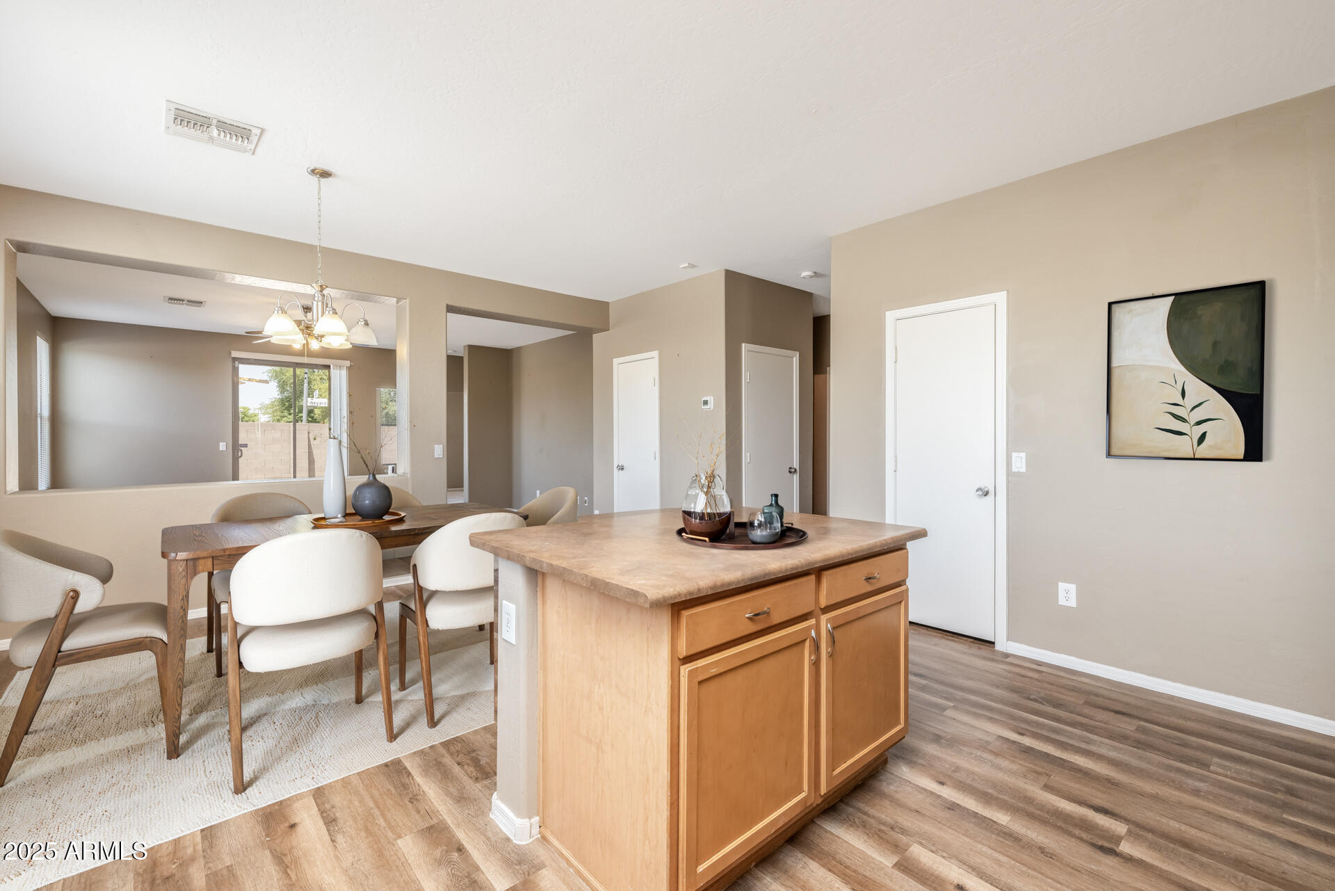 3148 W MALDONADO Road