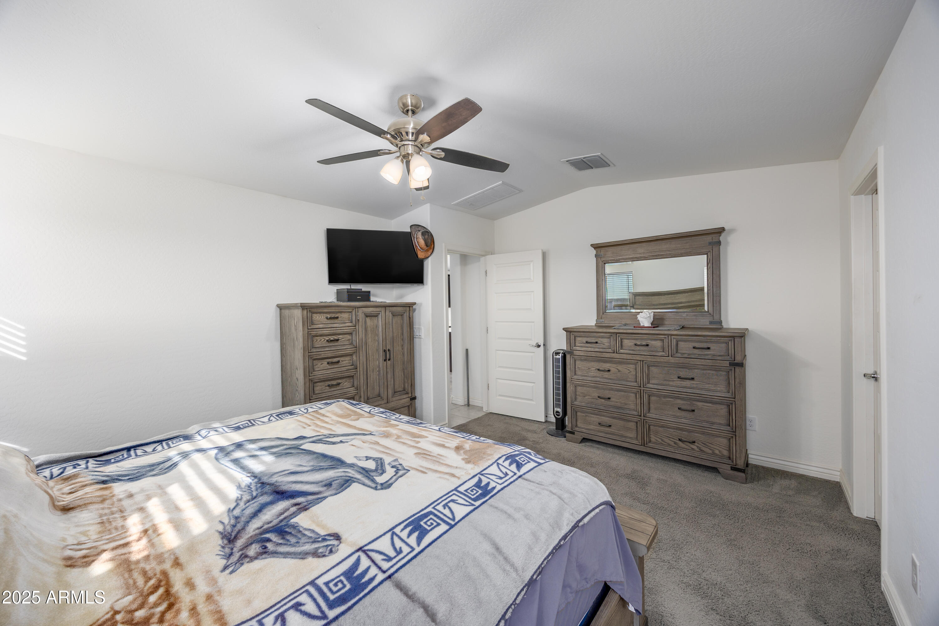 18557 W PUEBLO Avenue