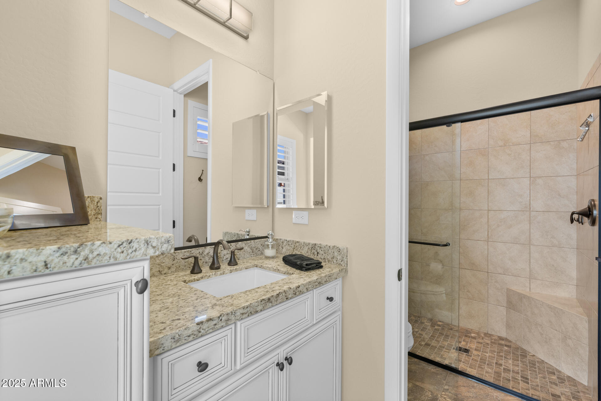 17946 E CINDERCONE Road