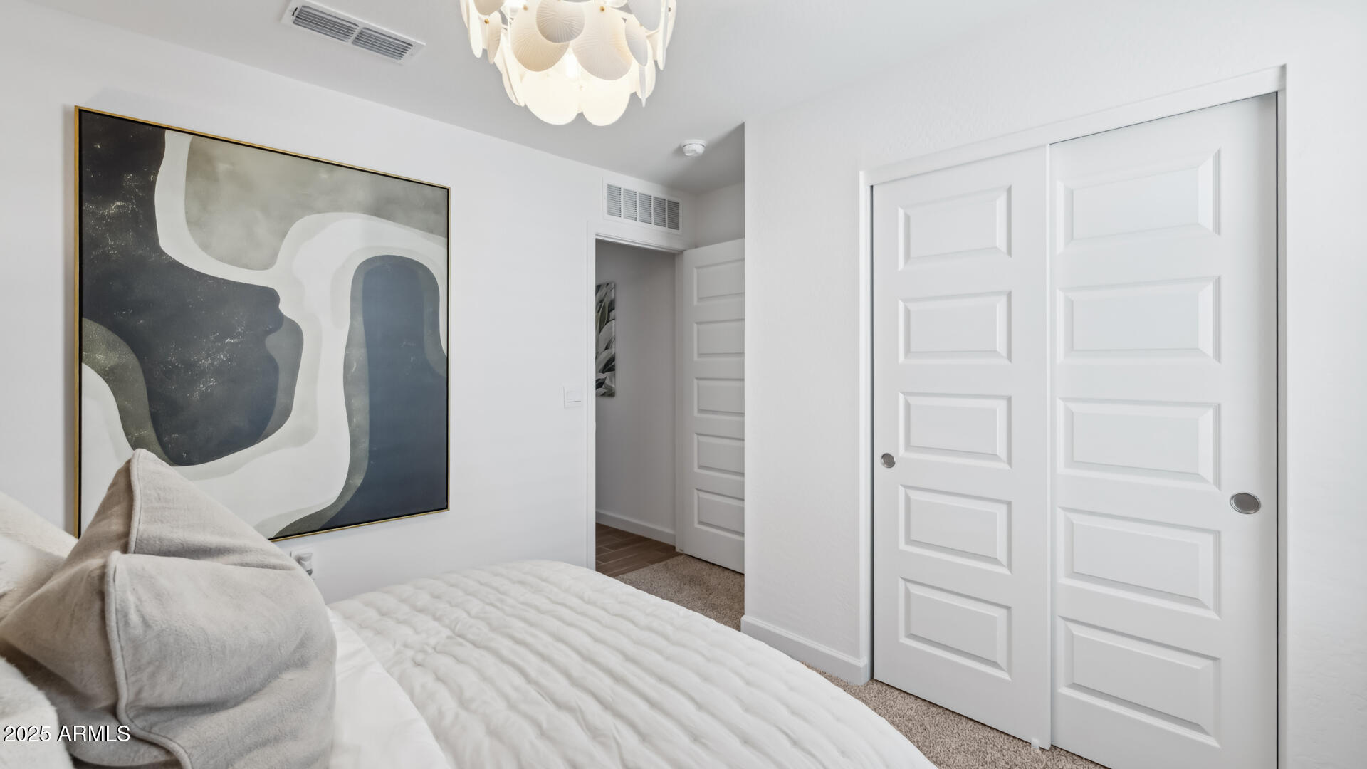 25939 W LYNNE Lane