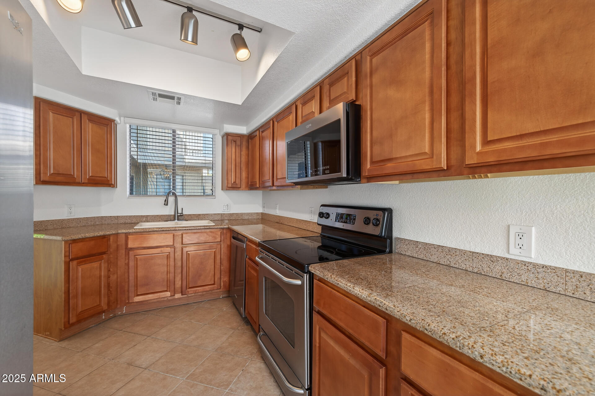 4925 E DESERT COVE Avenue 255