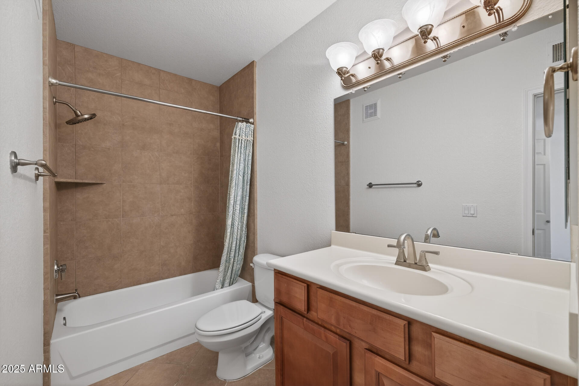 4925 E DESERT COVE Avenue 255