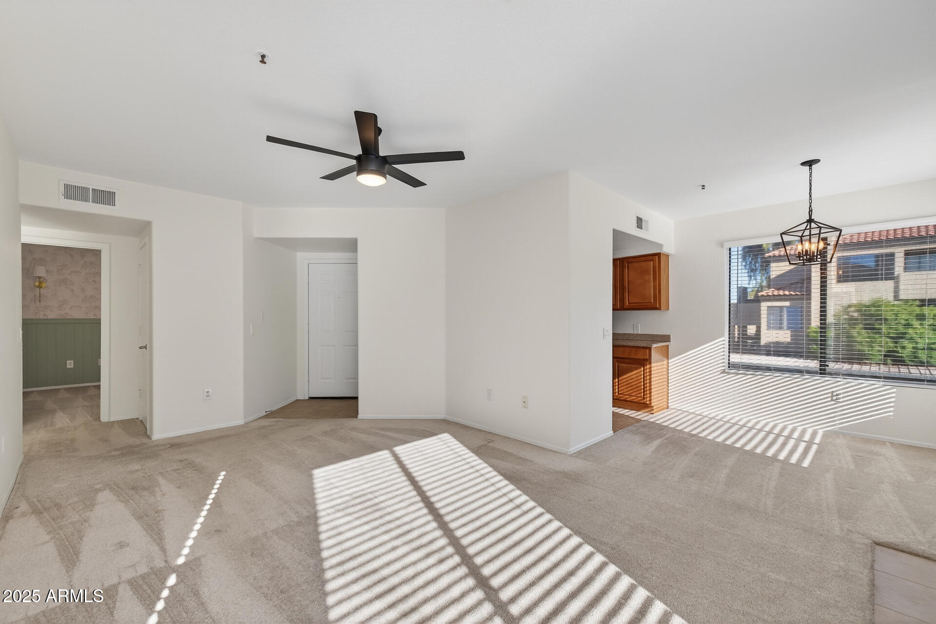 4925 E DESERT COVE Avenue 255