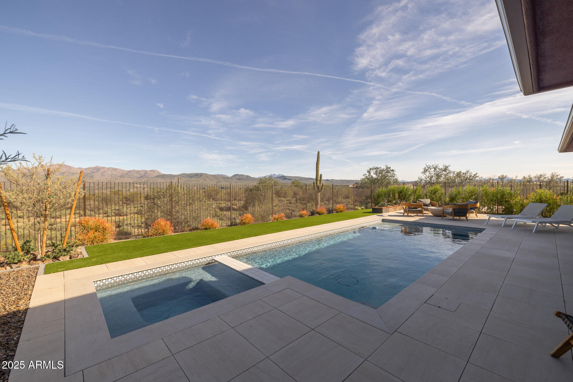 28911 N AGUA VERDE Drive