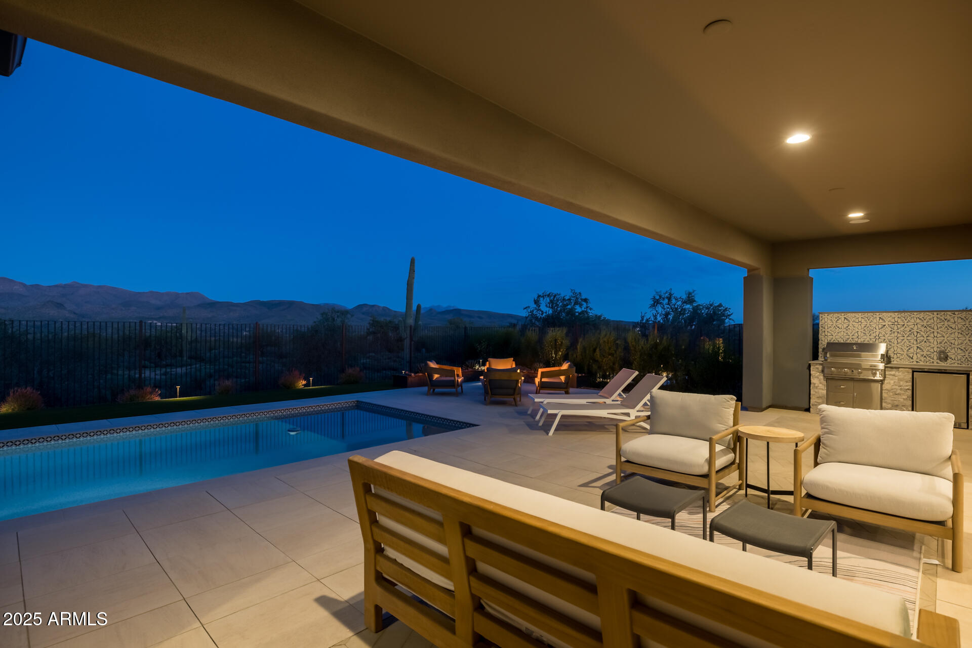 28911 N AGUA VERDE Drive