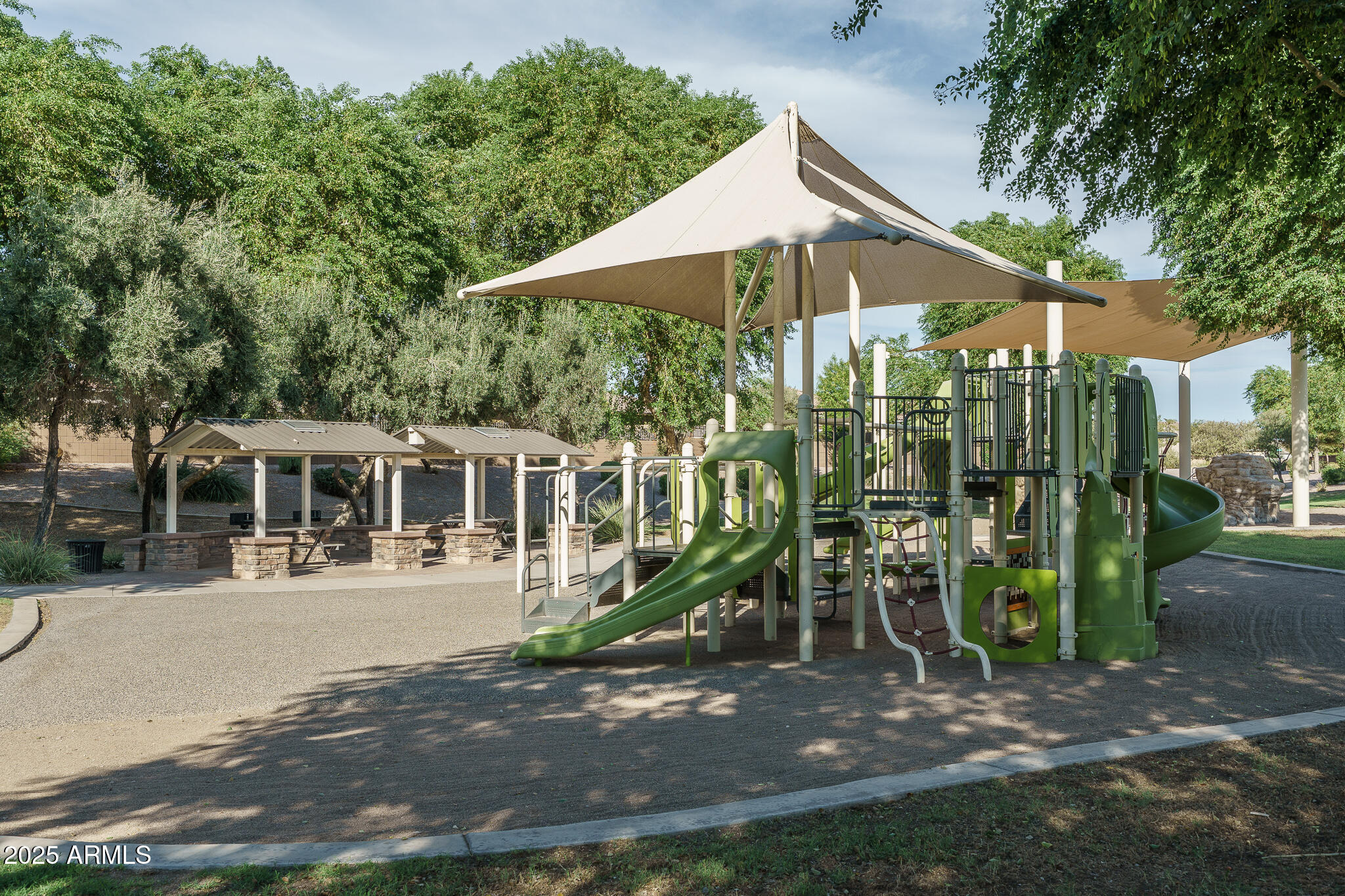 14757 W PASADENA Avenue