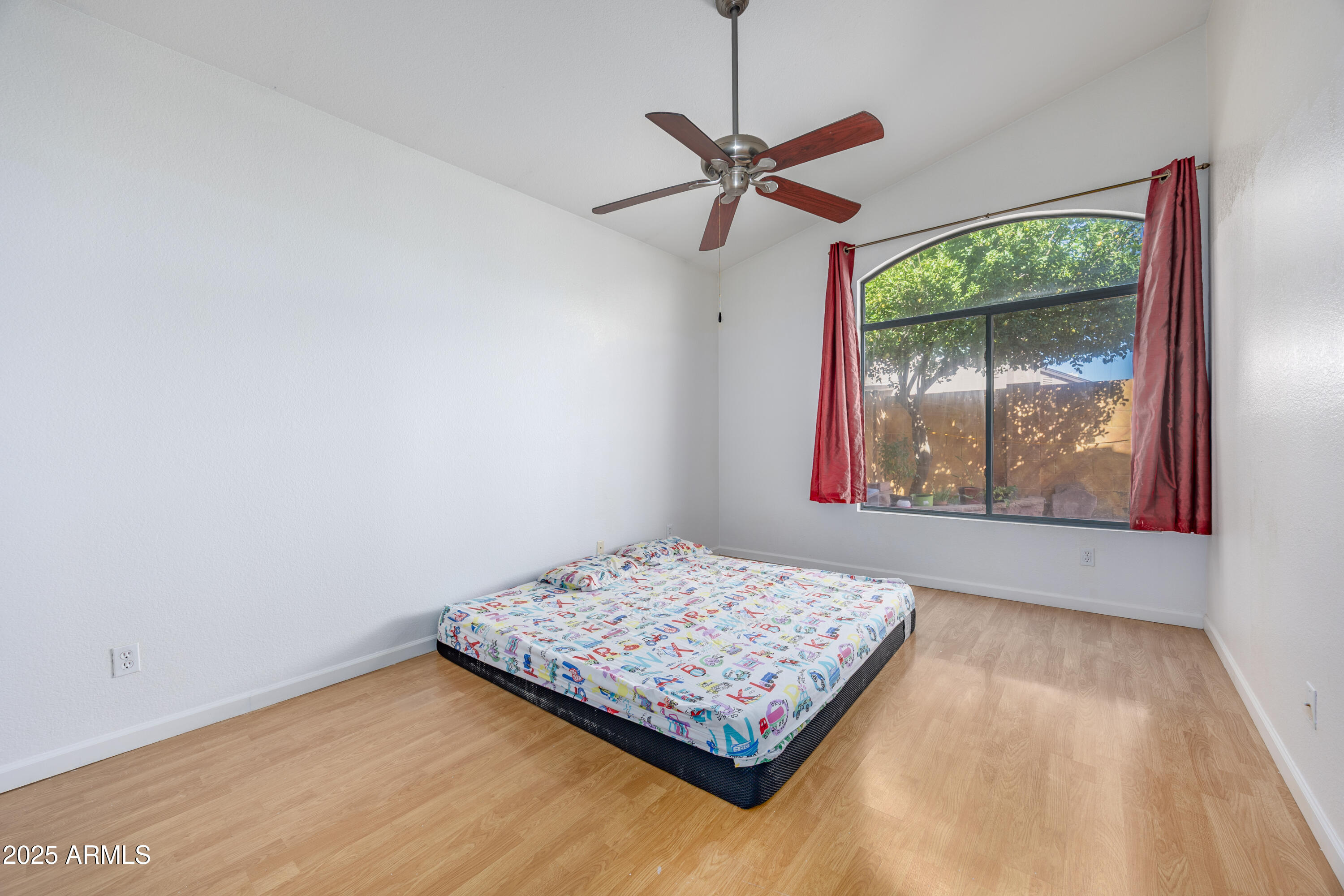 3408 E ROCKWOOD Drive