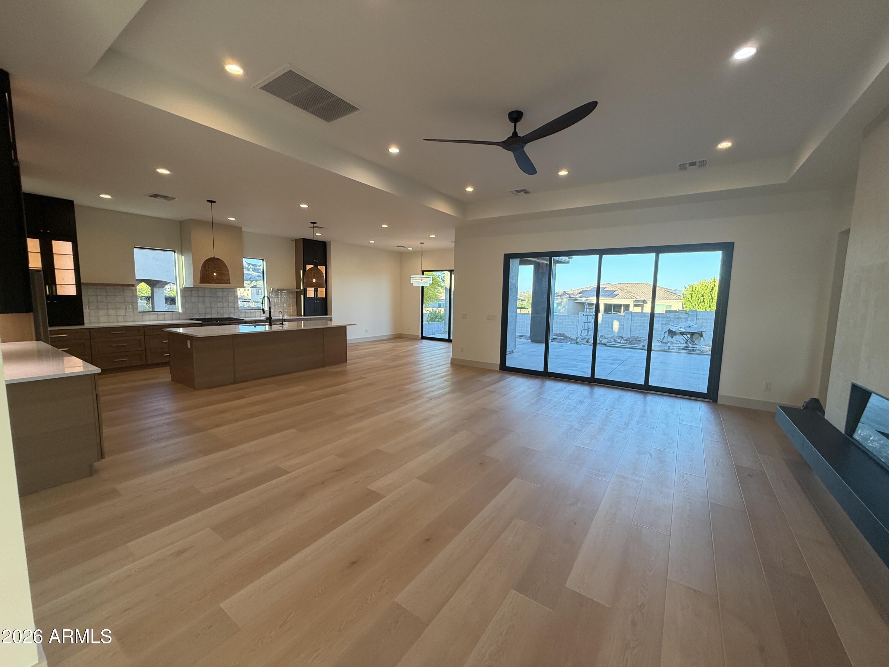 11047 S SANTA COLUMBIA Drive