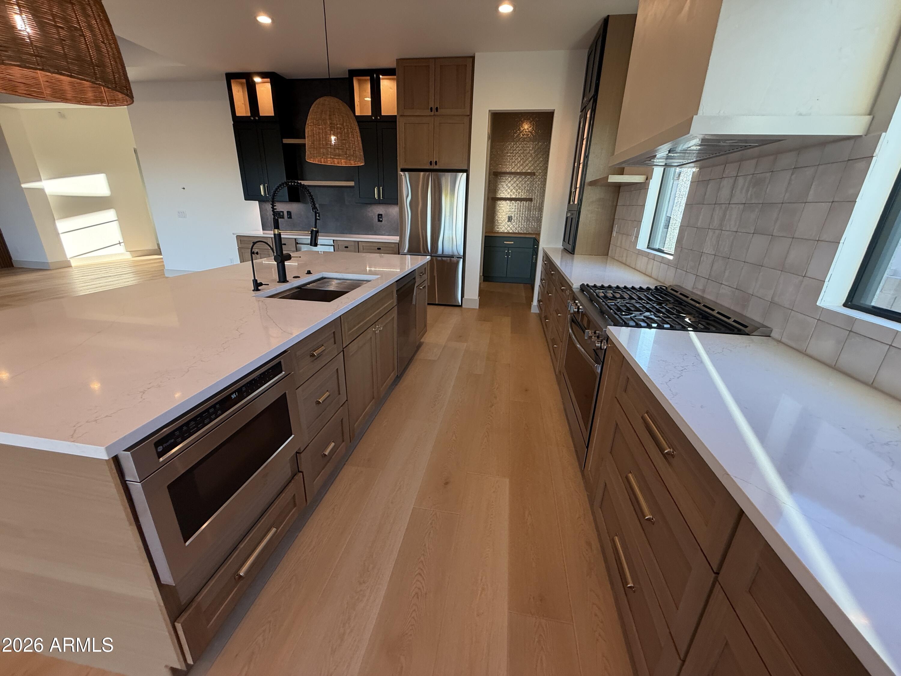 11047 S SANTA COLUMBIA Drive