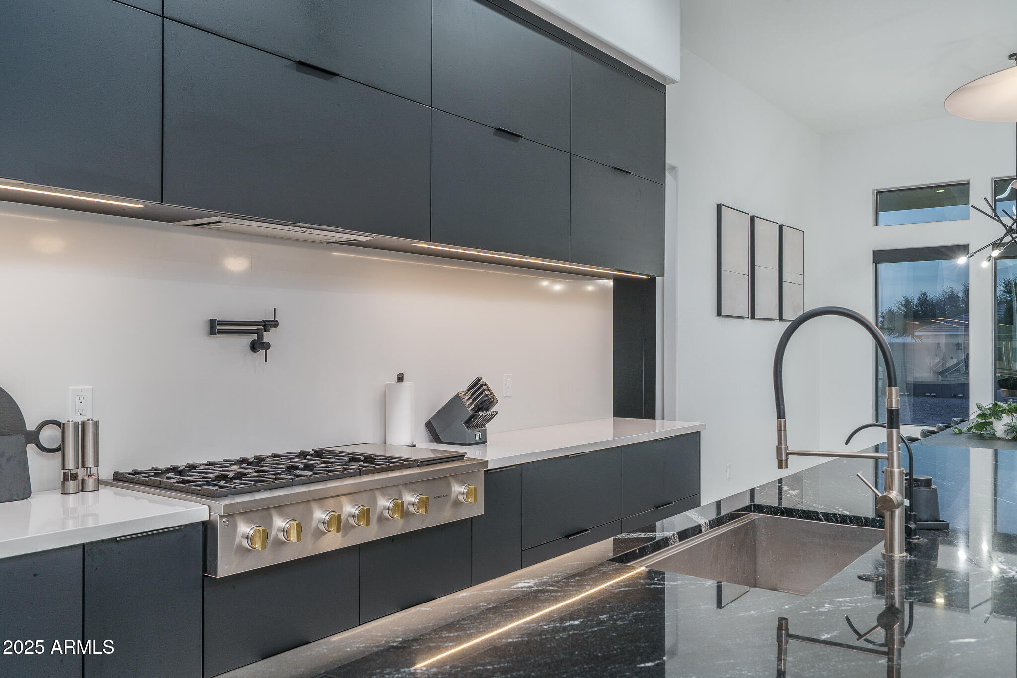 16033 W CINNABAR Court