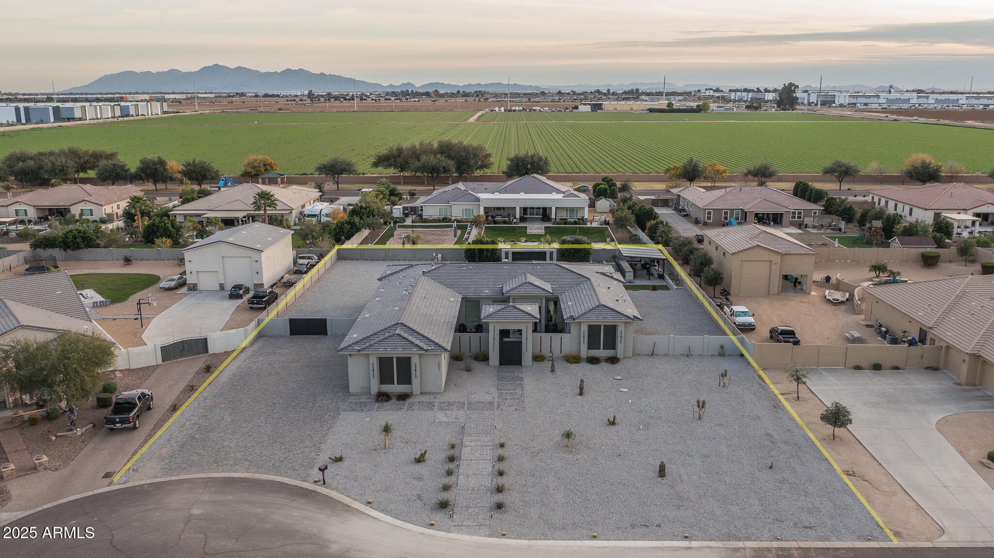 16033 W CINNABAR Court