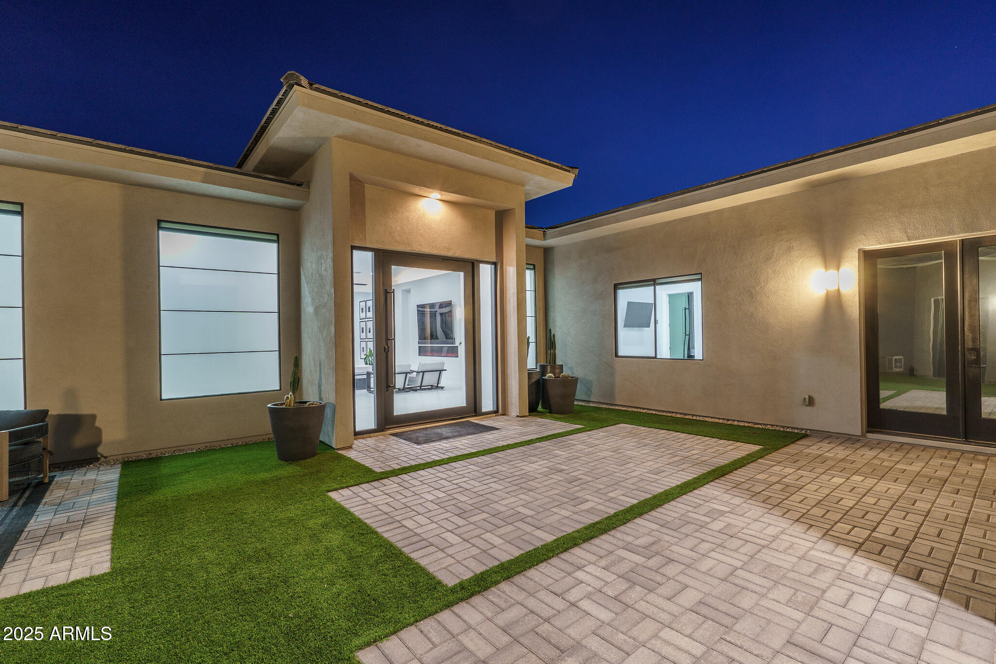 16033 W CINNABAR Court