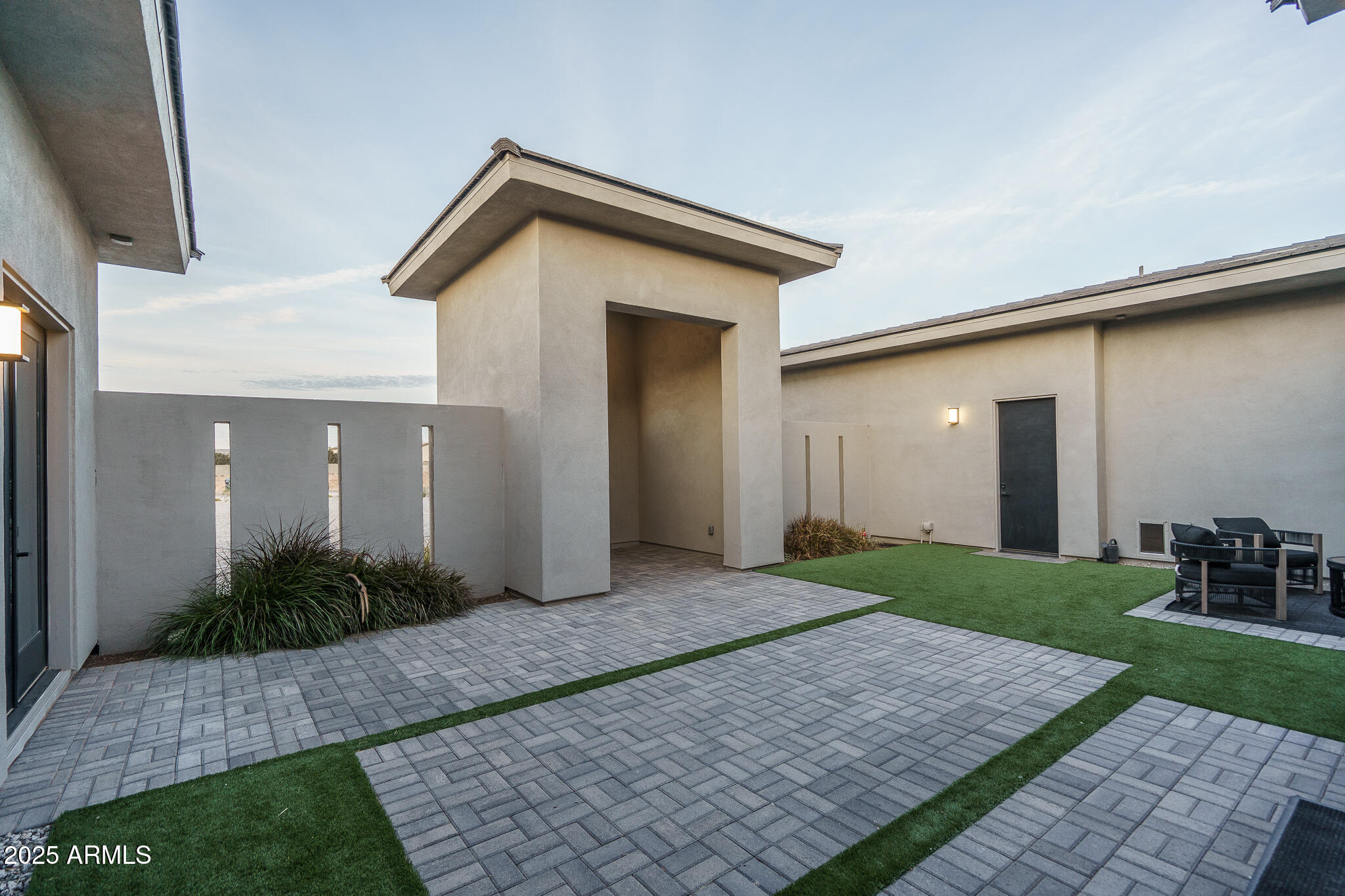 16033 W CINNABAR Court