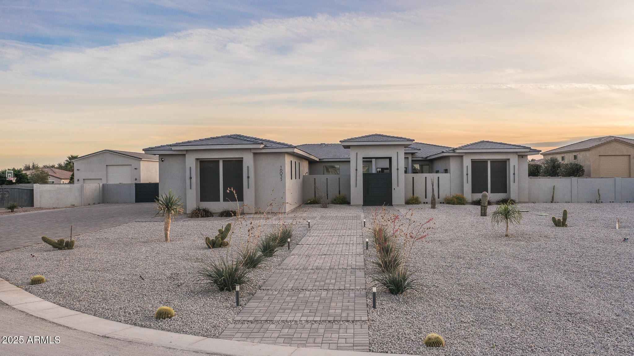 16033 W CINNABAR Court