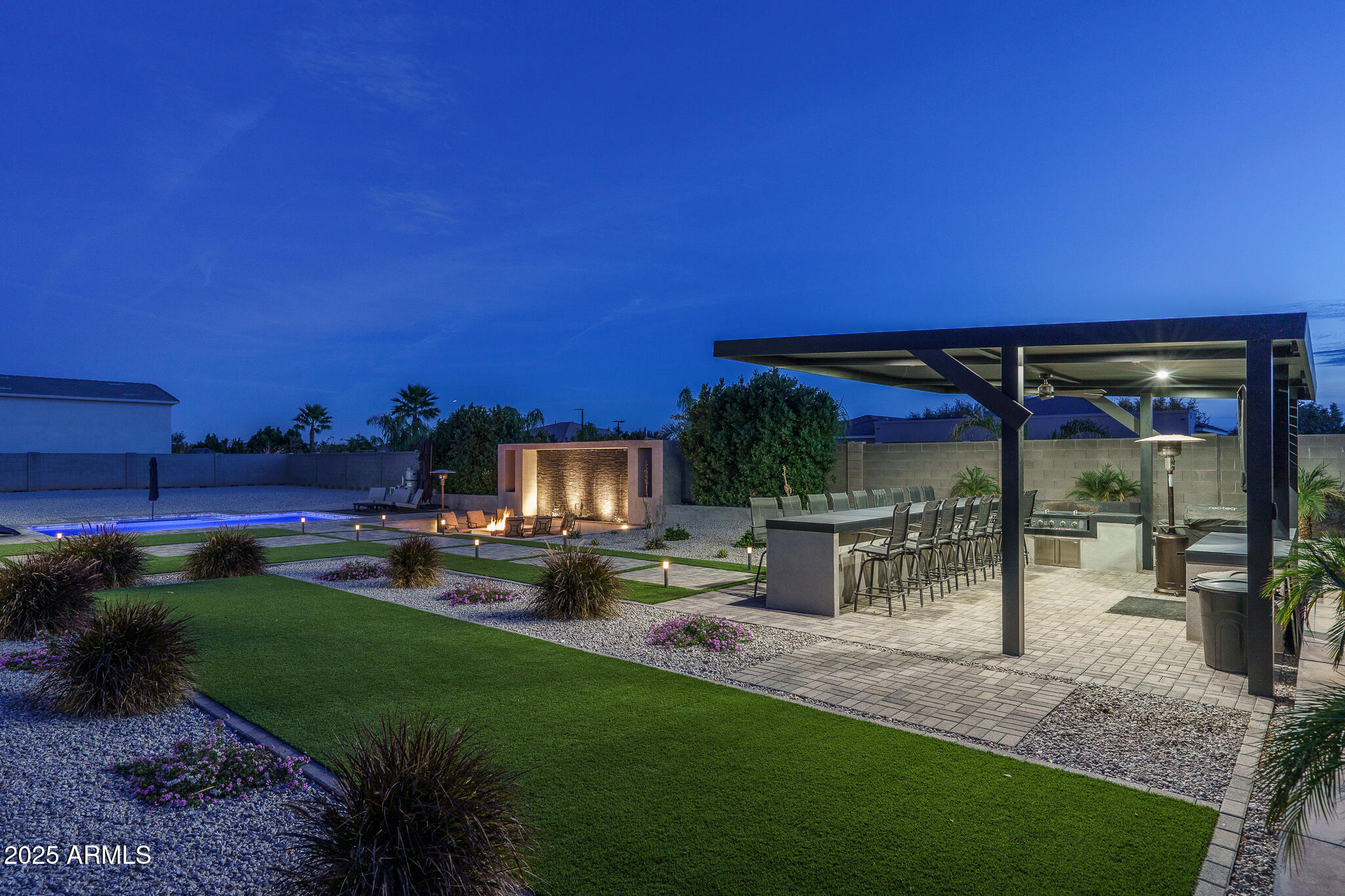 16033 W CINNABAR Court