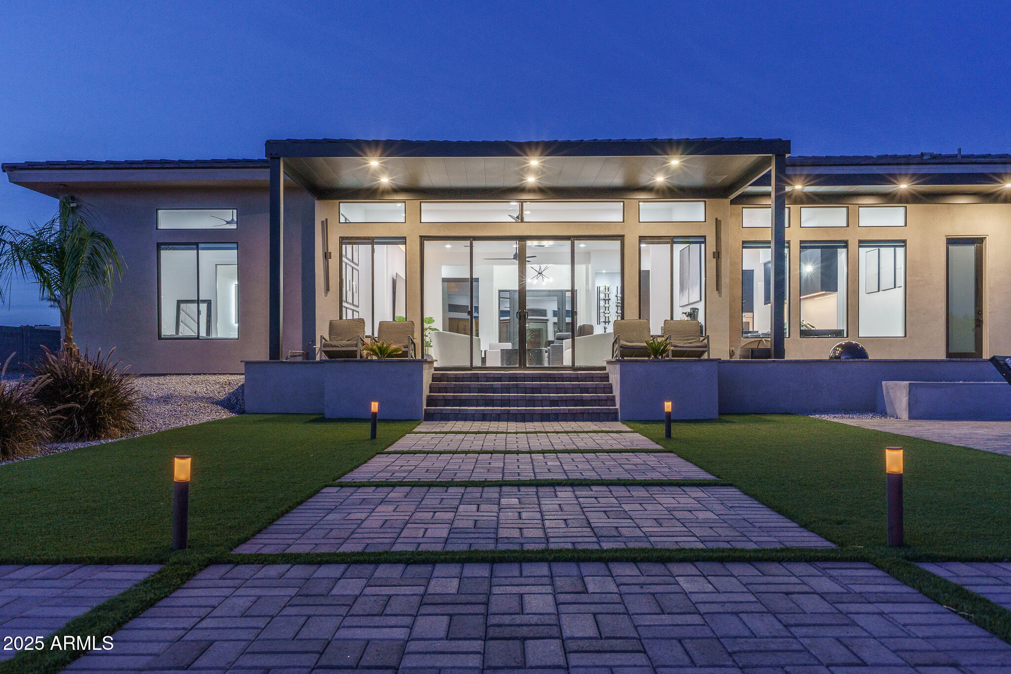 16033 W CINNABAR Court