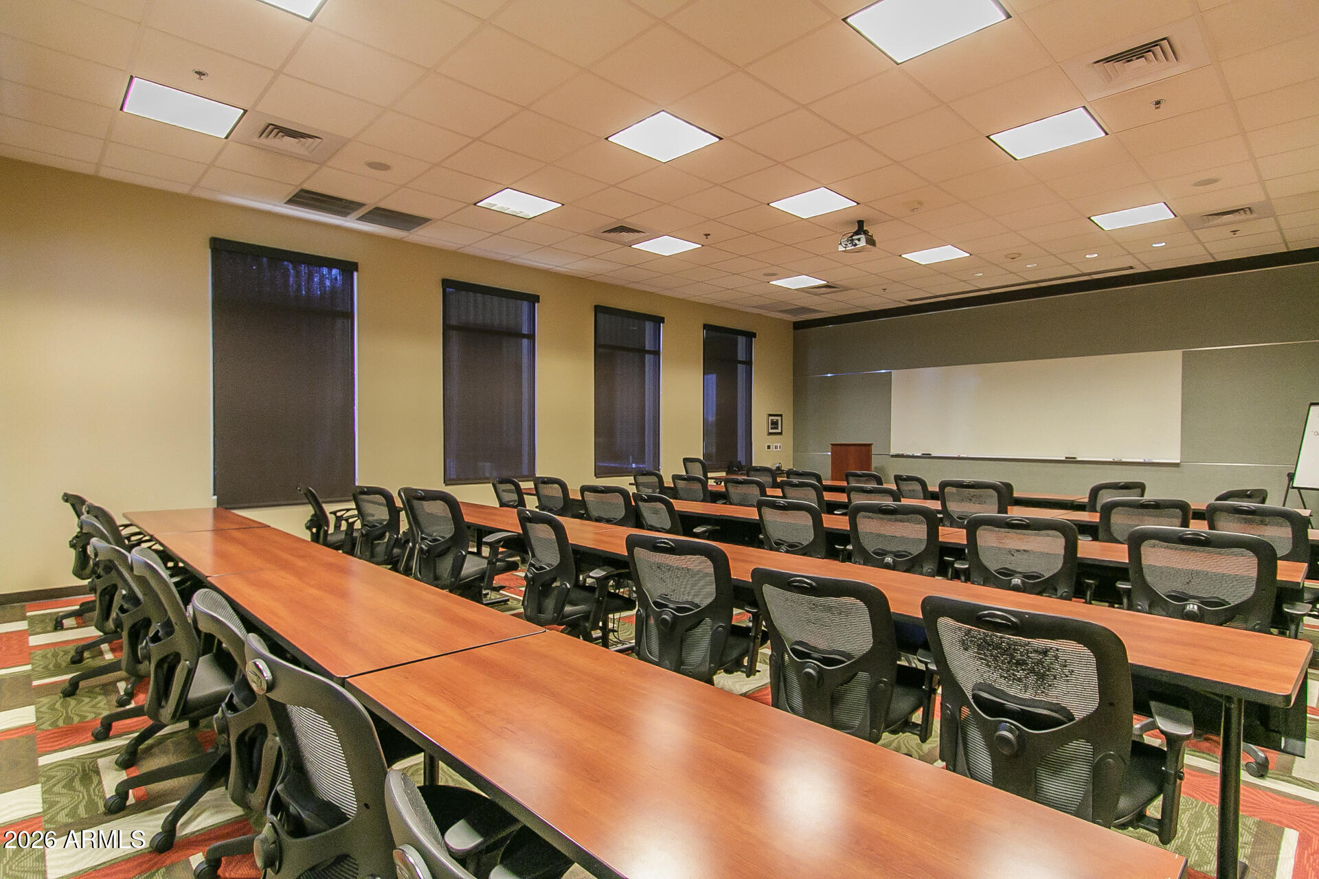 7643 W MOCKINGBIRD Way