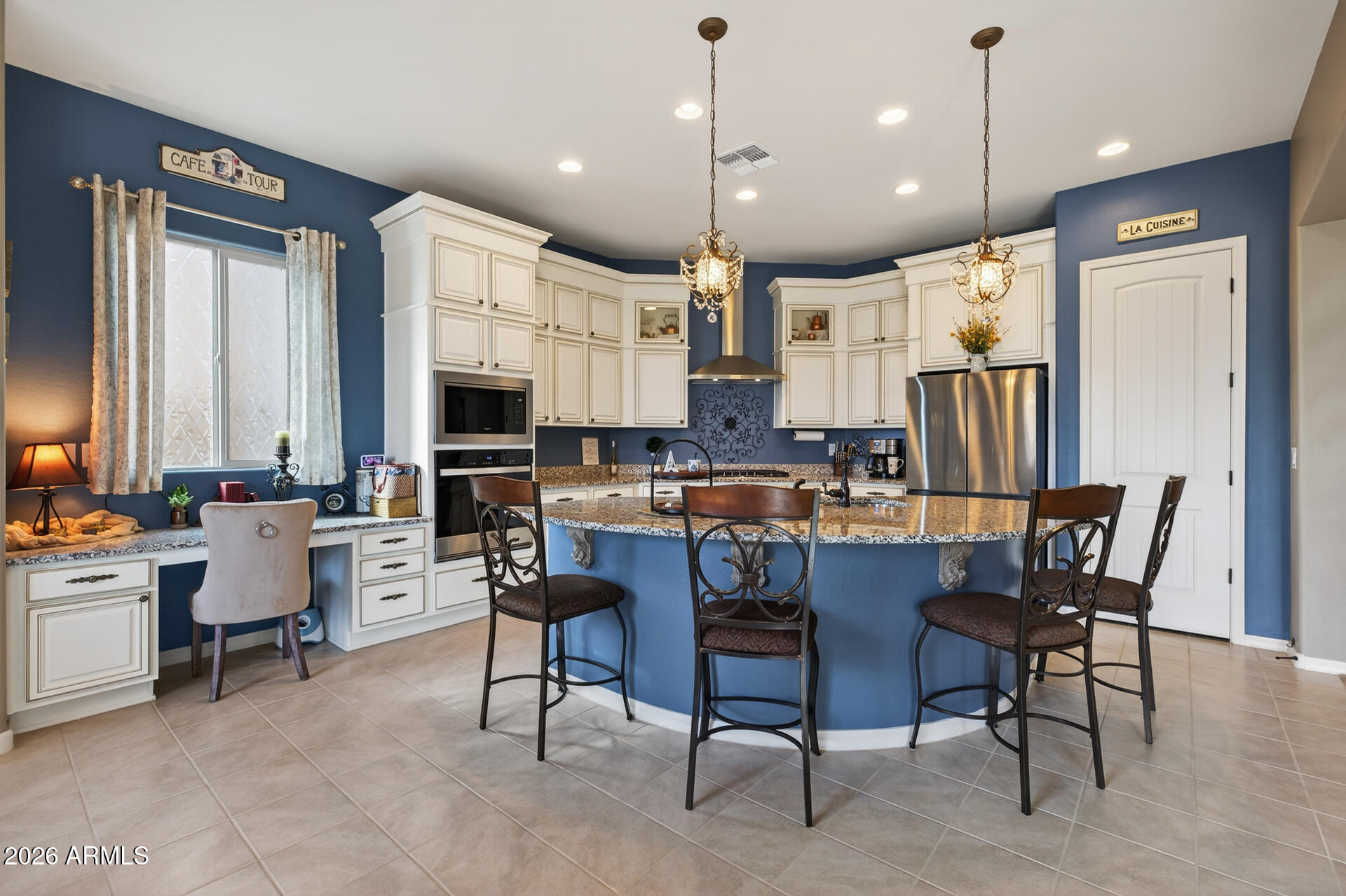 7643 W MOCKINGBIRD Way