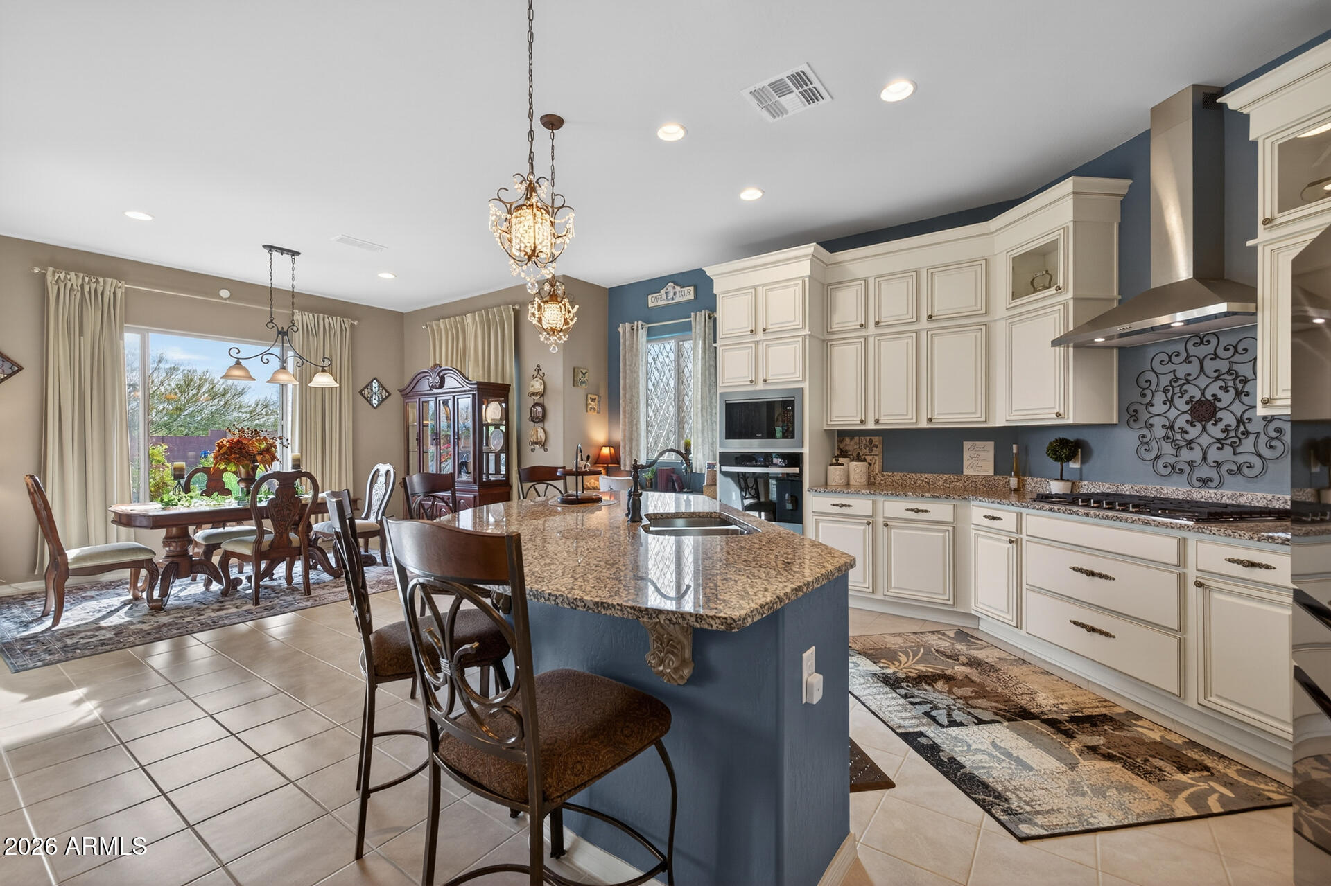 7643 W MOCKINGBIRD Way