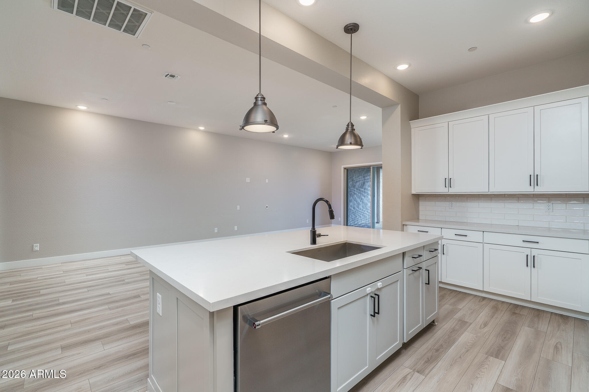 14058 W HUBBELL Street