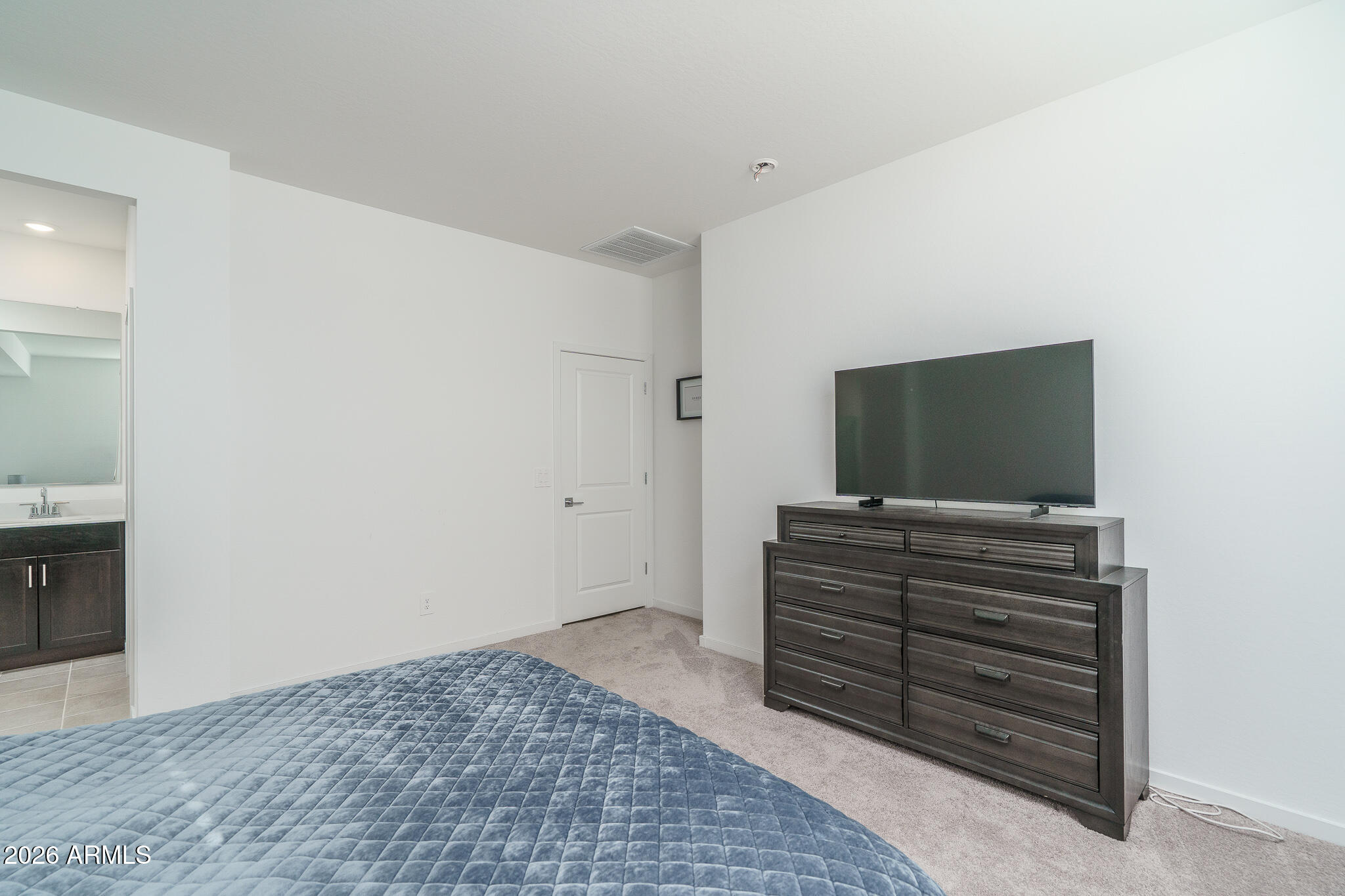 8825 W ALBENIZ Place