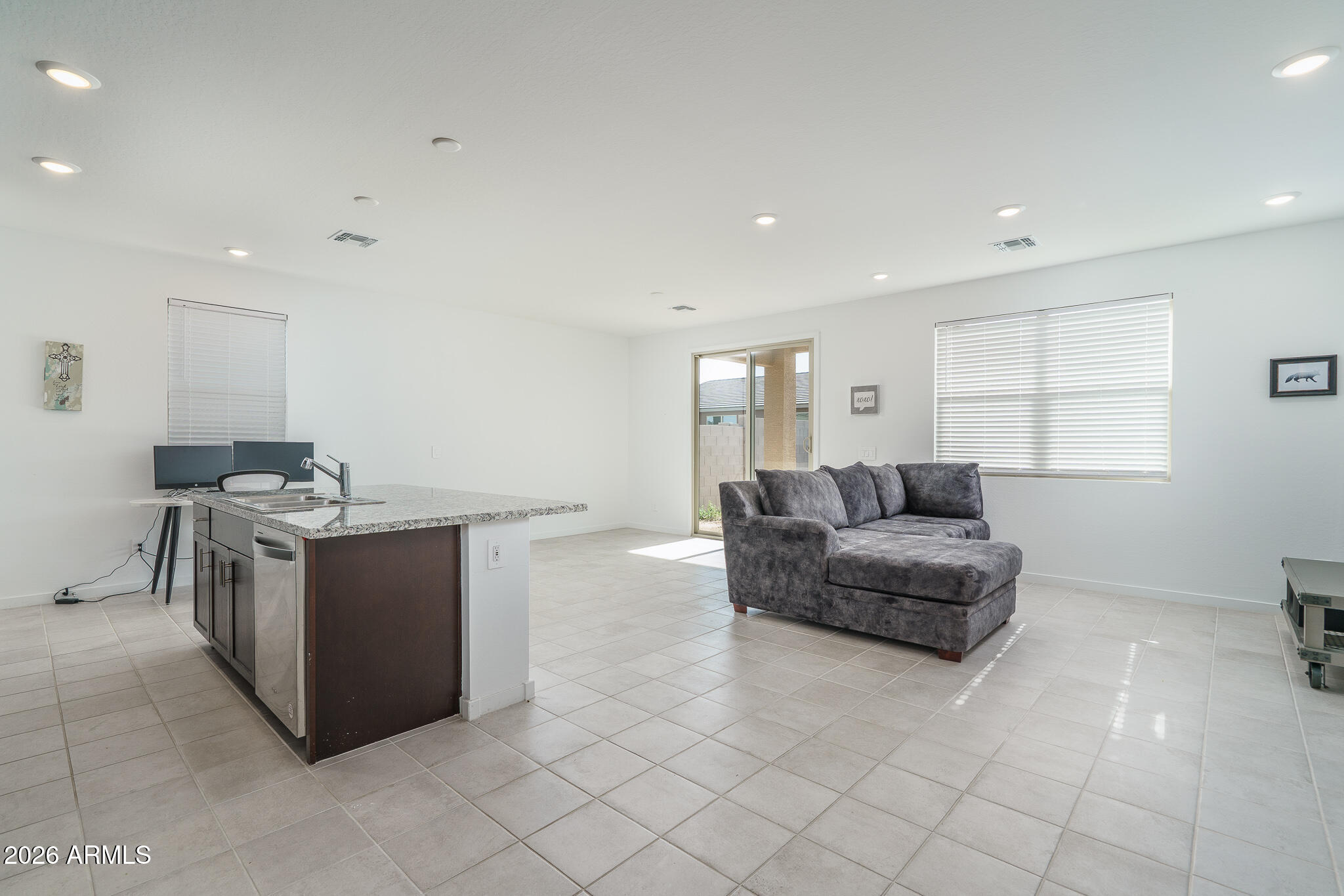 8825 W ALBENIZ Place